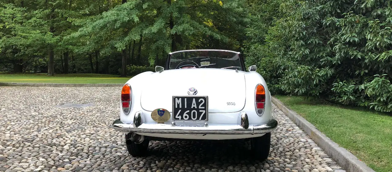 Alfa Romeo Giulia Spider 1600, foto 4