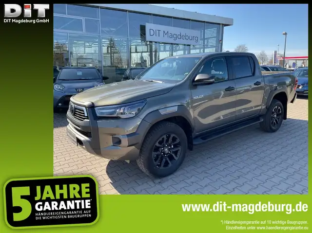 Toyota Hilux 2.8 Invincible 48V ACC+LED+Navi+SHZ+AHK+LM