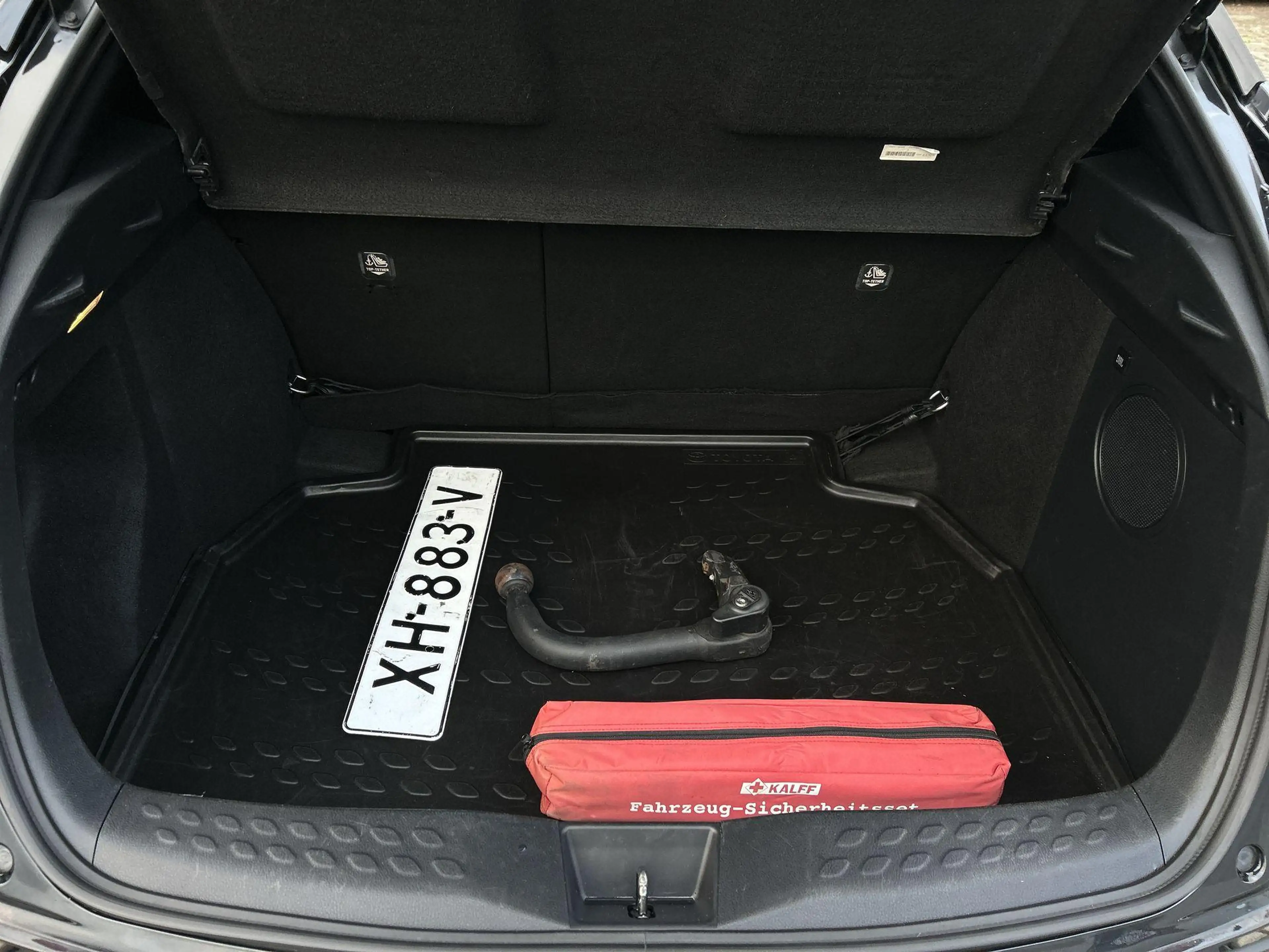 Toyota C-HR 1.8 Hybrid Dynamic RIJKLAAR | Navi Via App | Clima — photo 9