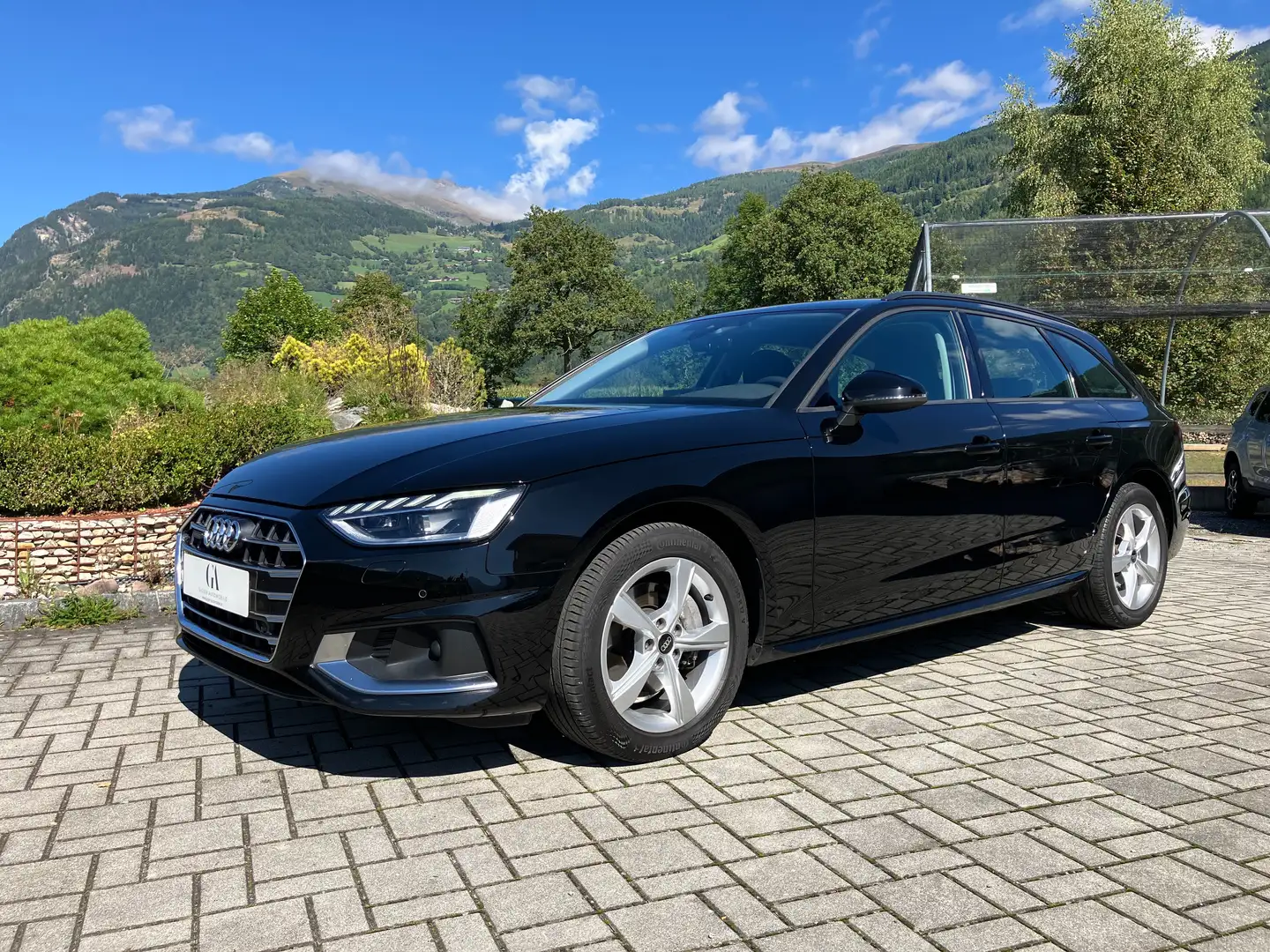 Audi A4 Avant 40 TFSI quattro advanced S-tronic Schwarz - 1