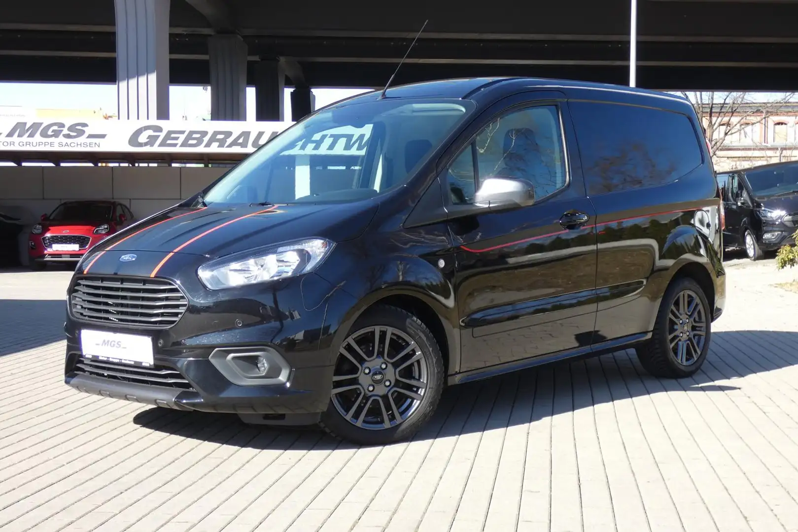 Ford Transit Courier 1.0 "Sport" #NAVI #PDC #KLIMA #ALU Schwarz - 2