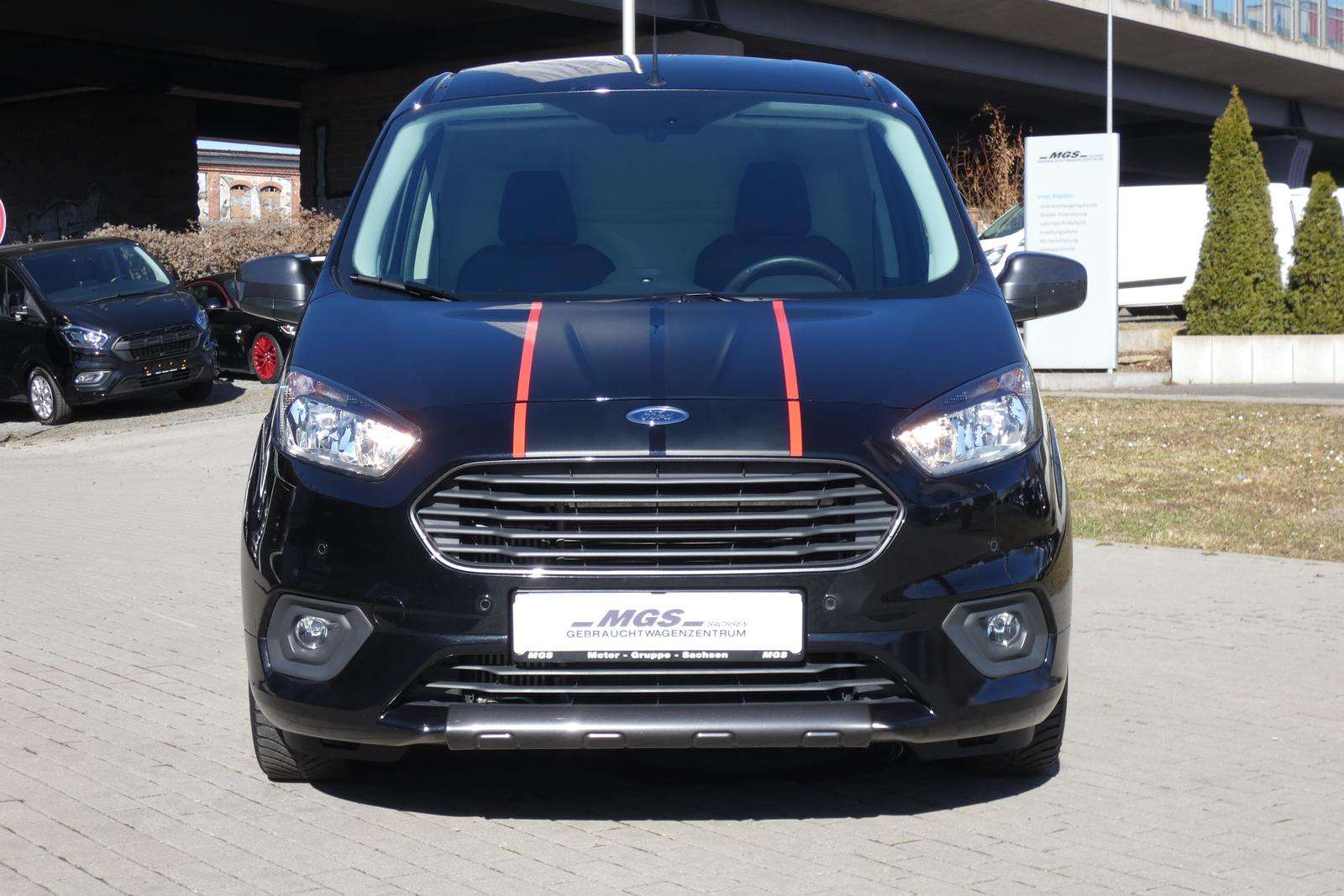 Ford Transit Courier