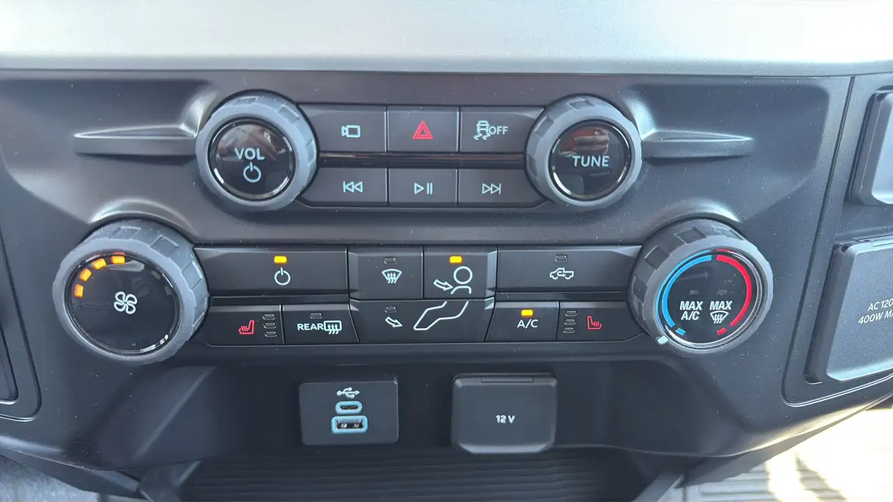 Ford F 350 снимка Ford F 350