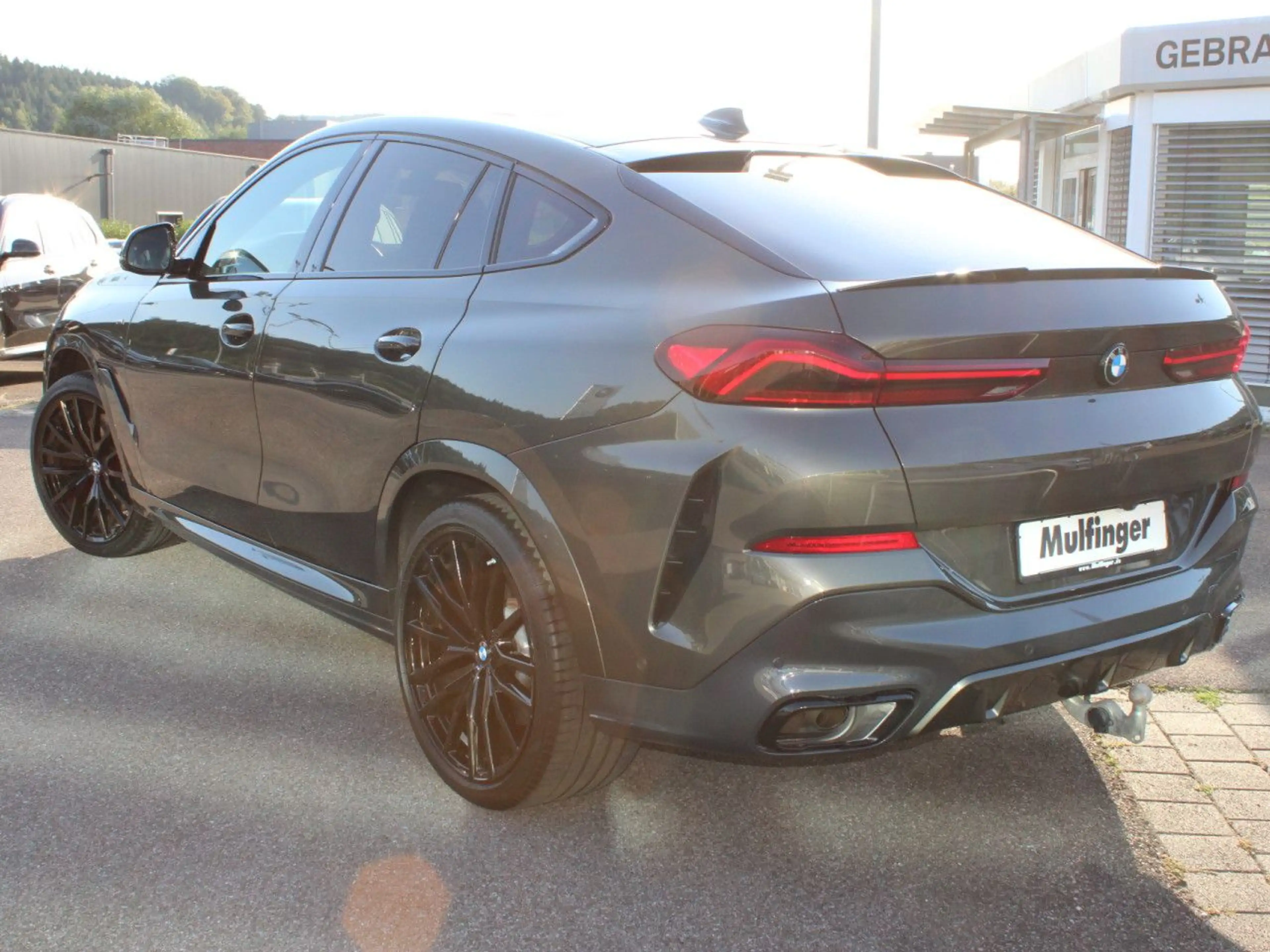 BMW X6 M 50i Sky IntAktivL.Sitzbel+Mass.Soft ACC AHK — photo 6