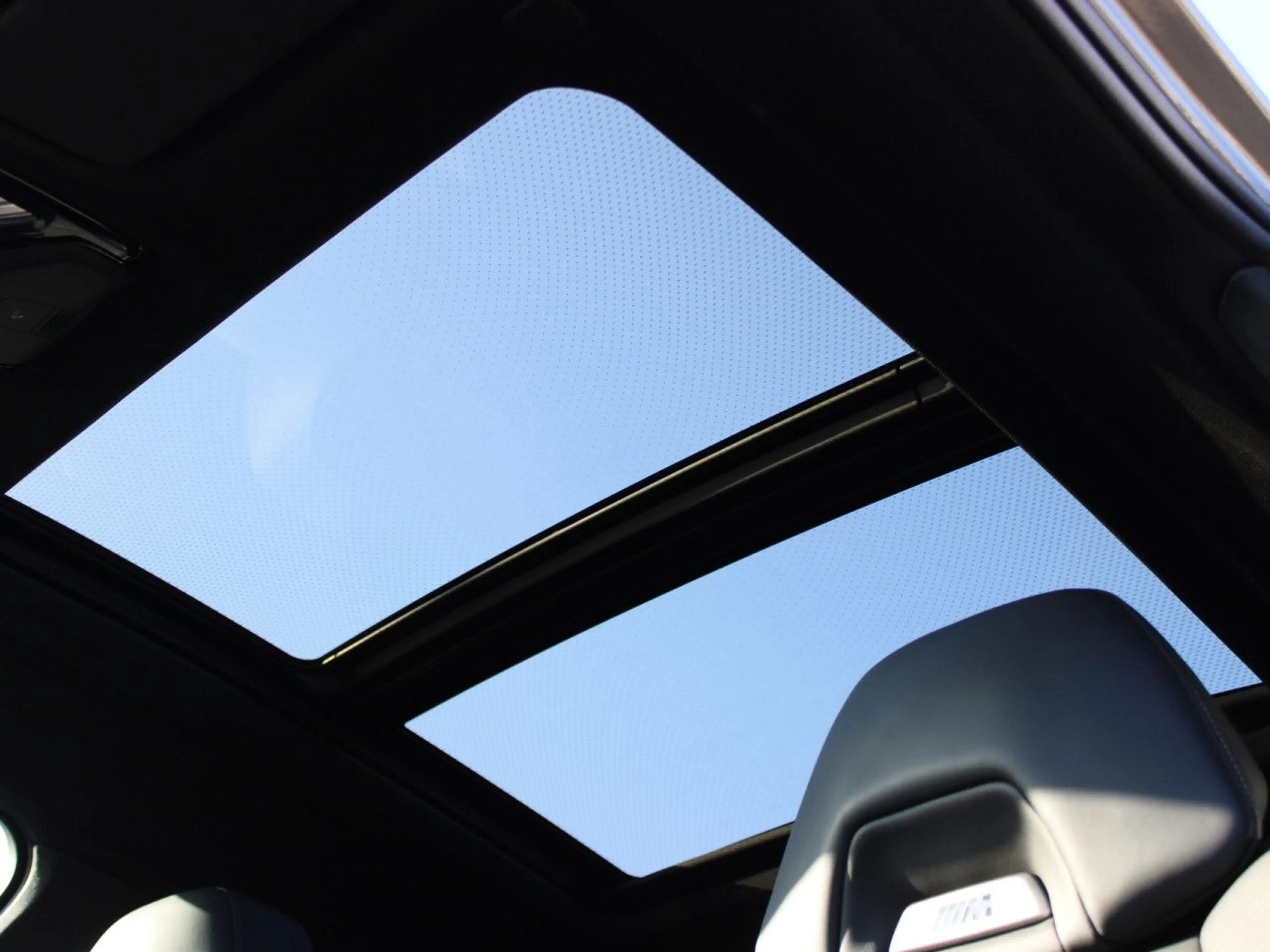 BMW X6 M 50i Sky IntAktivL.Sitzbel+Mass.Soft ACC AHK — photo 15