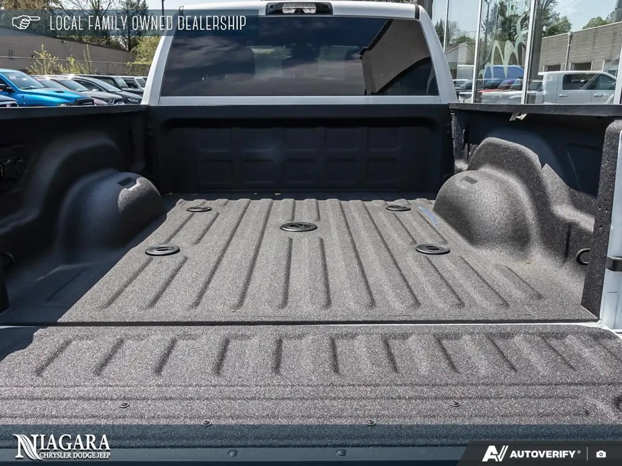 RAM 2500 снимка RAM 2500