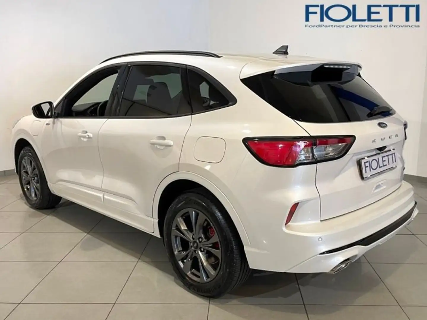 Ford Kuga 3ª SERIE 2.5 PHEV 225 CV CVT 2WD ST-LINE X Bianco - 2