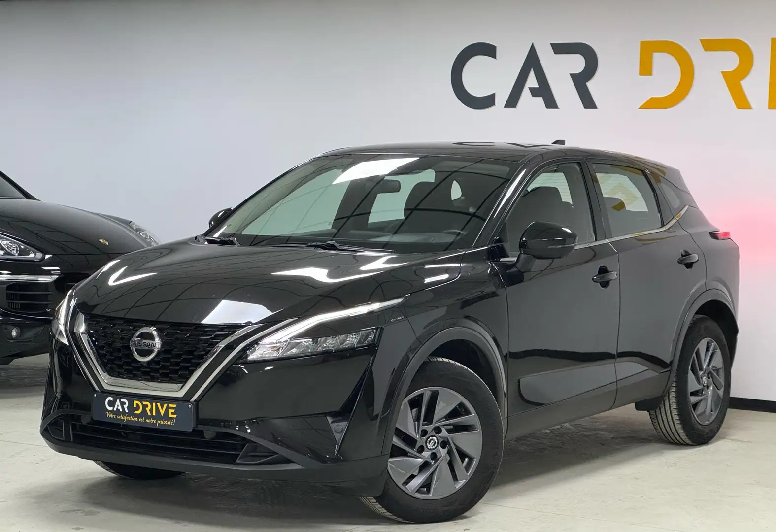 Nissan Qashqai 1.3 HYBRID B AUTO/CAMERA 360/ACC/FULL OPTIONS Noir - 1