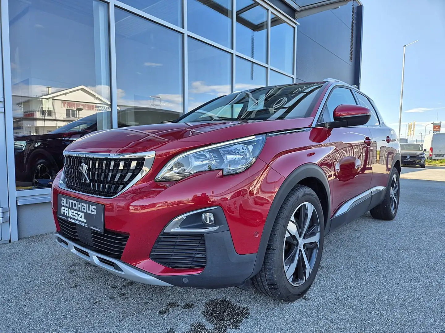Peugeot 3008 1,5 BlueHDi 130 S&S 6-Gang Allure Roşu - 1