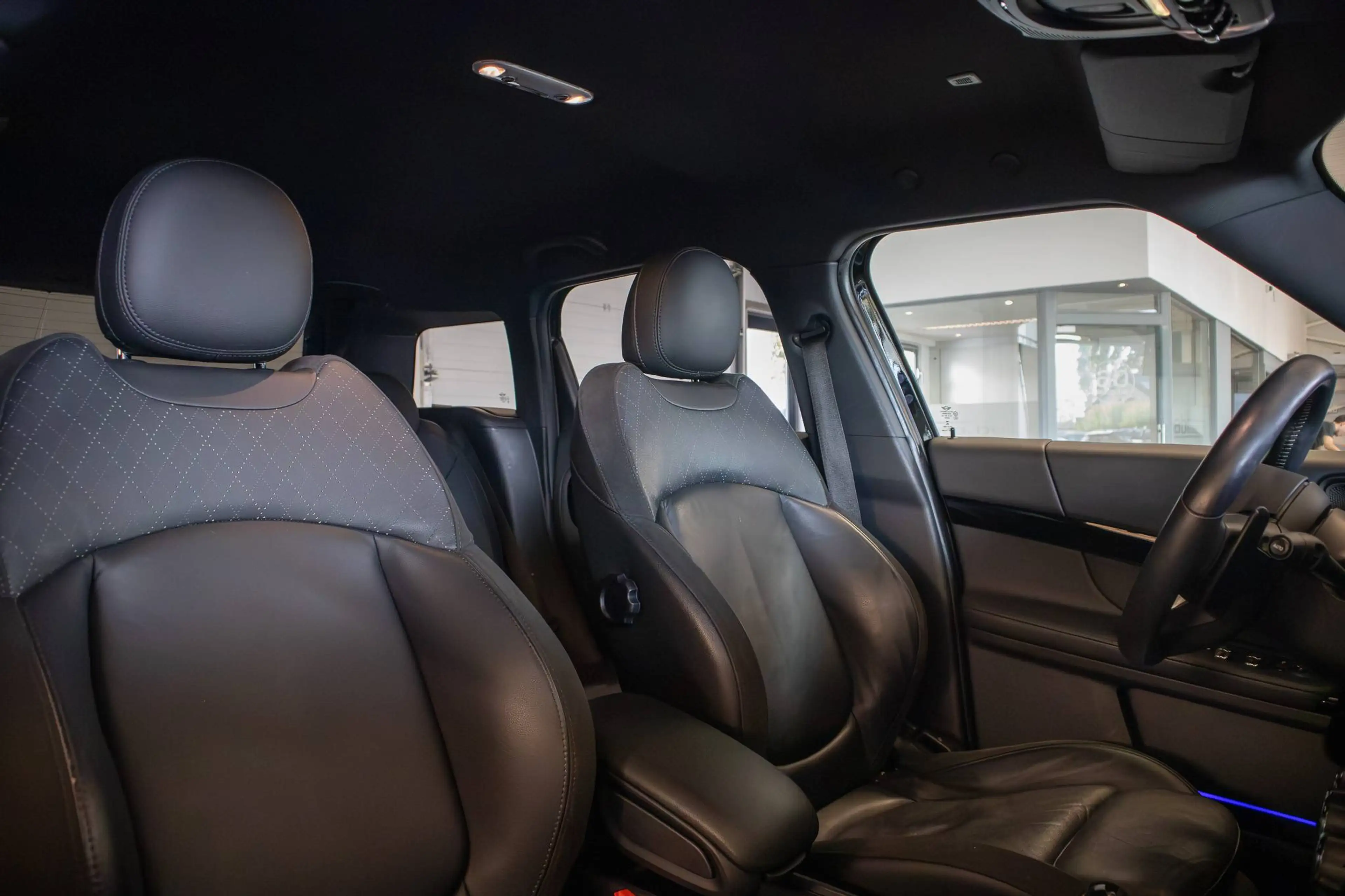 MINI Cooper S Countryman LEDER, TREKHAAK, SPORTSTOELEN, CARPLAY, COMFORT ACCESS — photo 10
