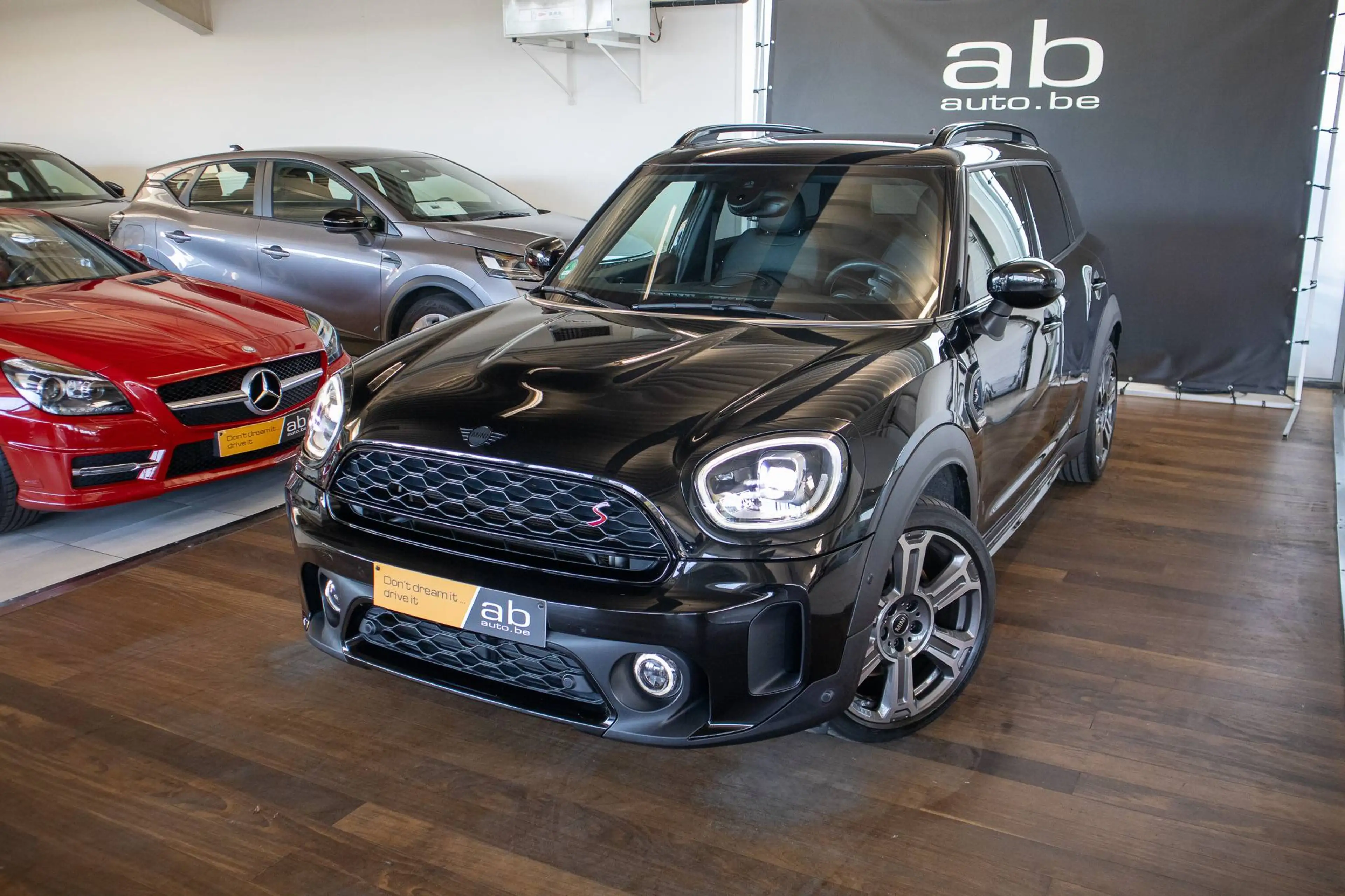 MINI Cooper S Countryman LEDER, TREKHAAK, SPORTSTOELEN, CARPLAY, COMFORT ACCESS — photo 2