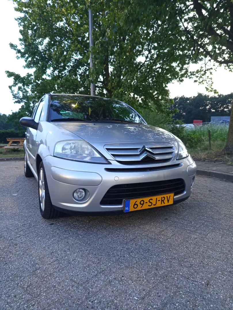 Citroen C3 1.6 automaat Exclusive 16v Grijs - 2