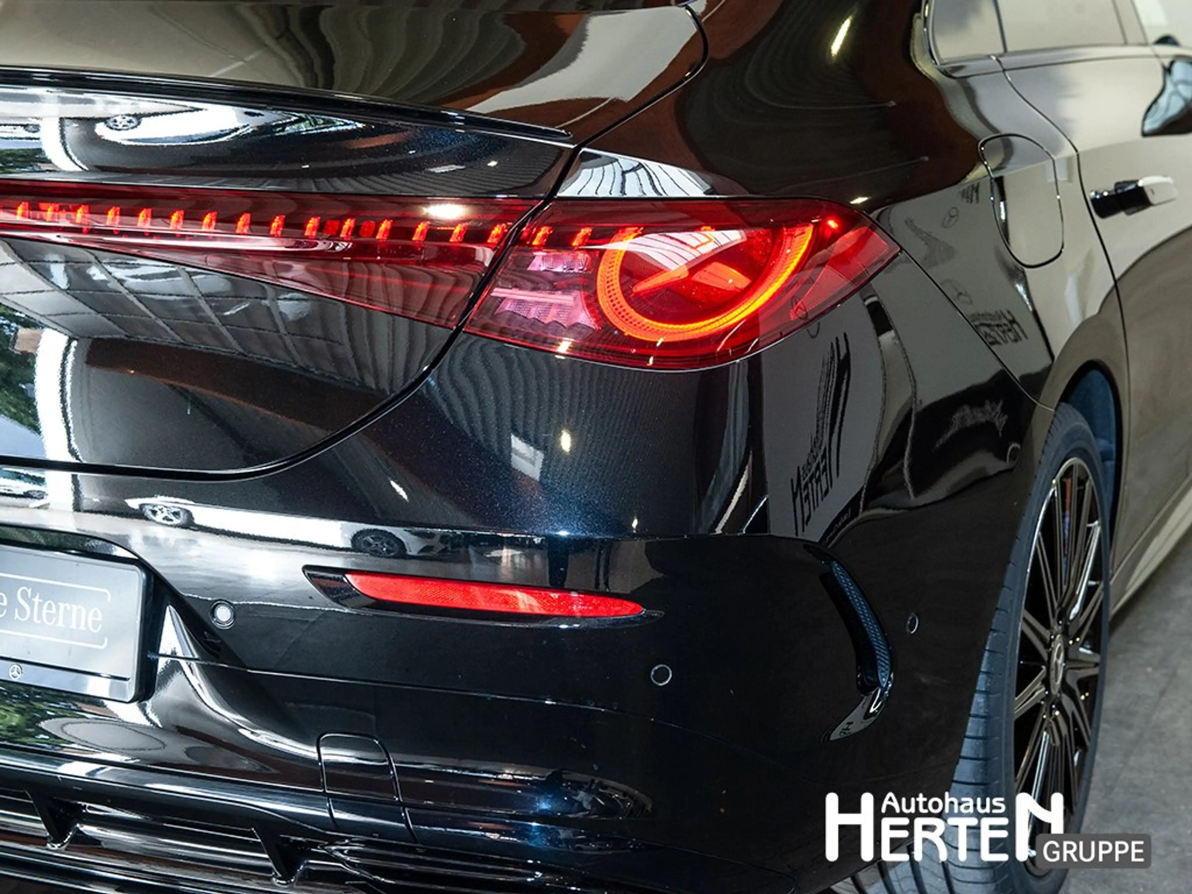 Mercedes-Benz CLA 250 + EQ AMG+NIGHT+360°+HUD+19"+DRIVE-ASSIST+ — photo 14