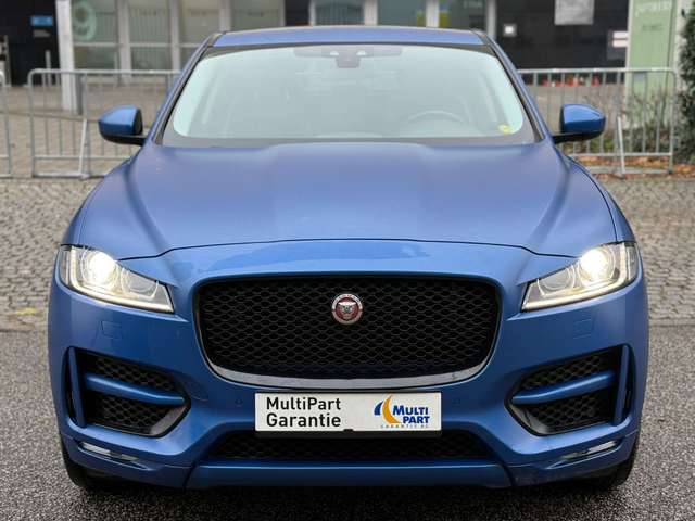 Jaguar F-Pace F-PACE Pure// PANORAMA// PDC// NAVI
