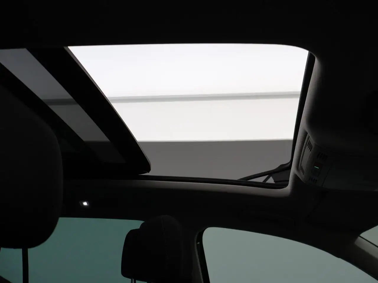 Volkswagen Tiguan 1.5 TSI ACT LIFE *PANO*TREKHAAK*AUTOCLIMA*ADAPTIVE*..., миниатюра 21