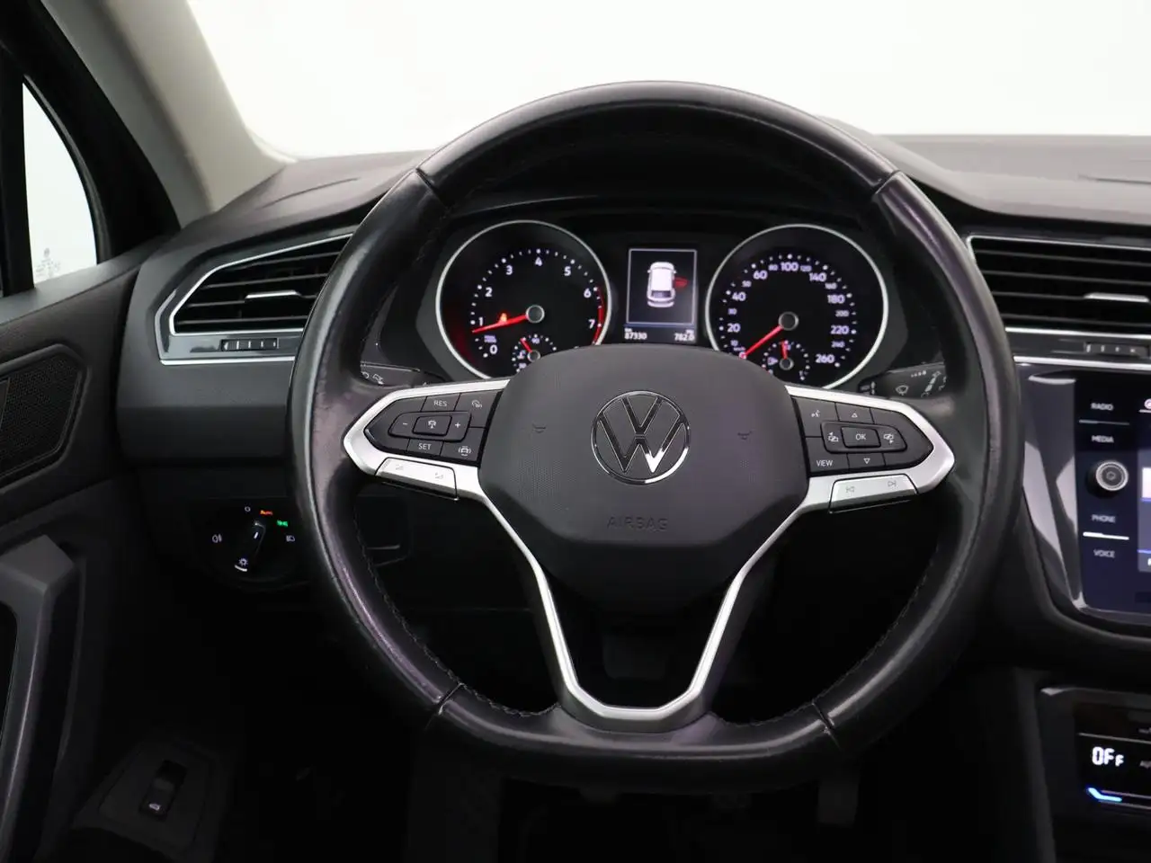 Volkswagen Tiguan 1.5 TSI ACT LIFE *PANO*TREKHAAK*AUTOCLIMA*ADAPTIVE*..., миниатюра 12