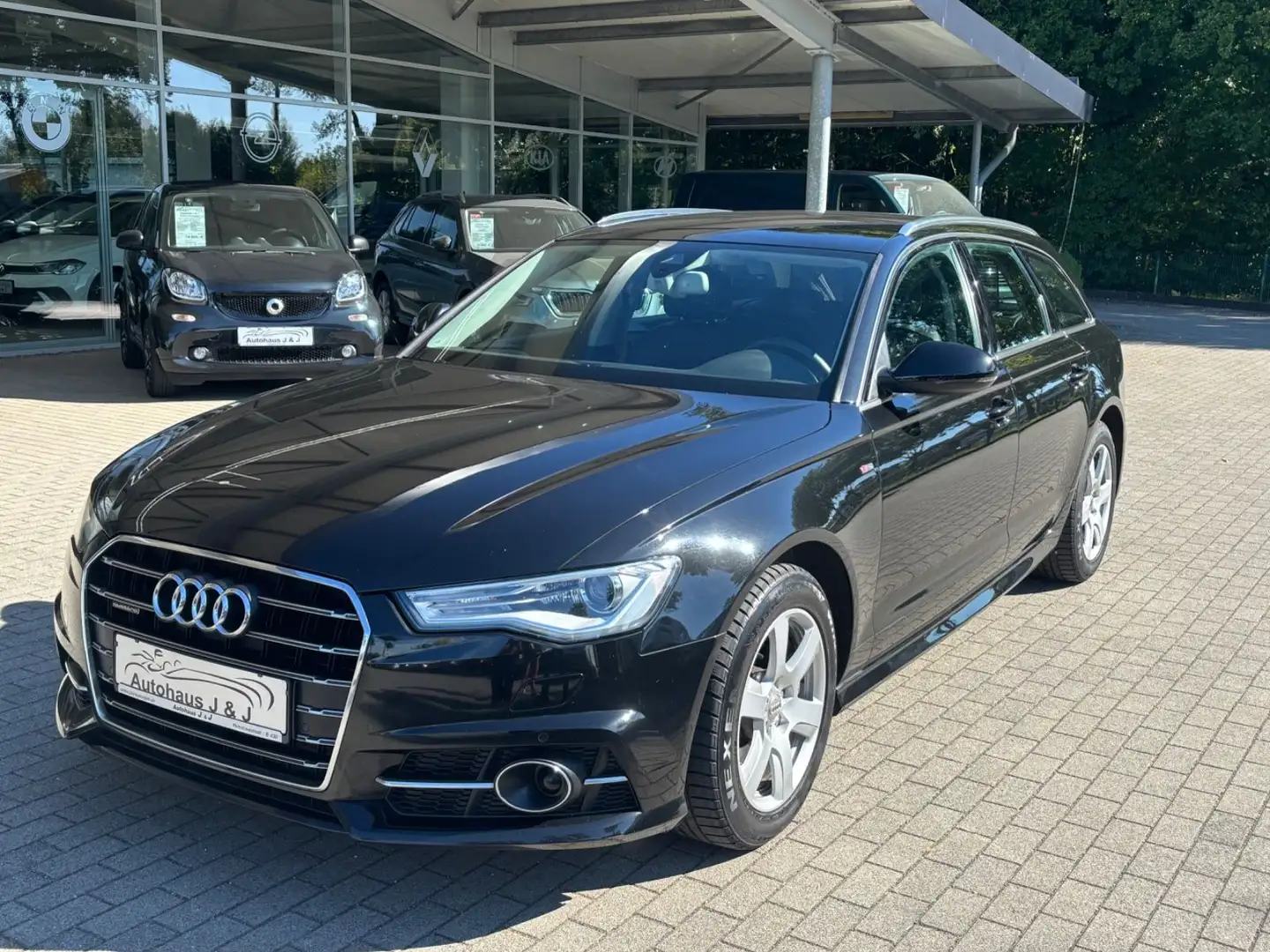 Audi A6 Avant 3.0 TDI Quattro RFK/LED/NAVI/Bluetooth Schwarz - 1