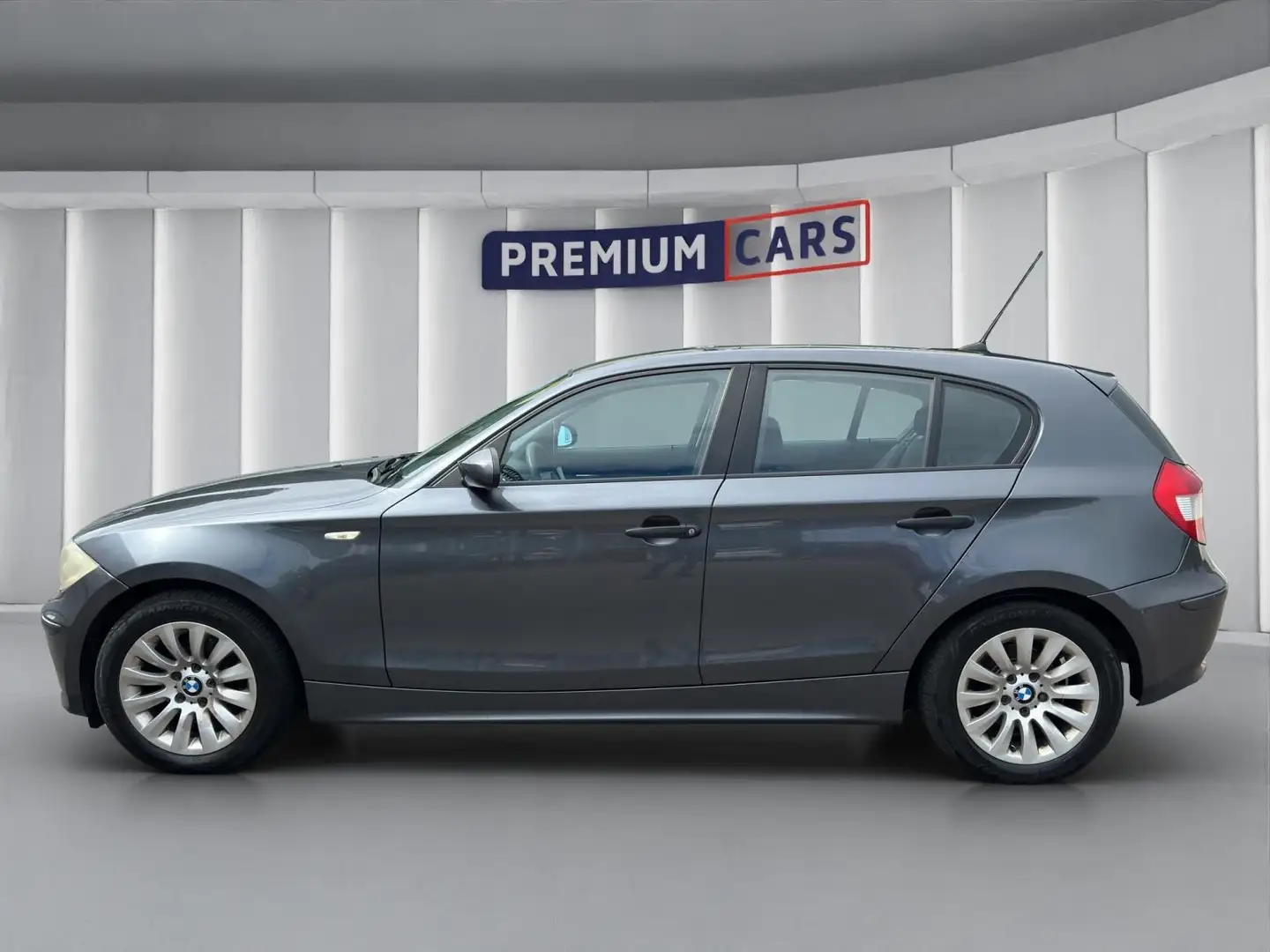 BMW 118 d lim. *Finanzierung* - 2