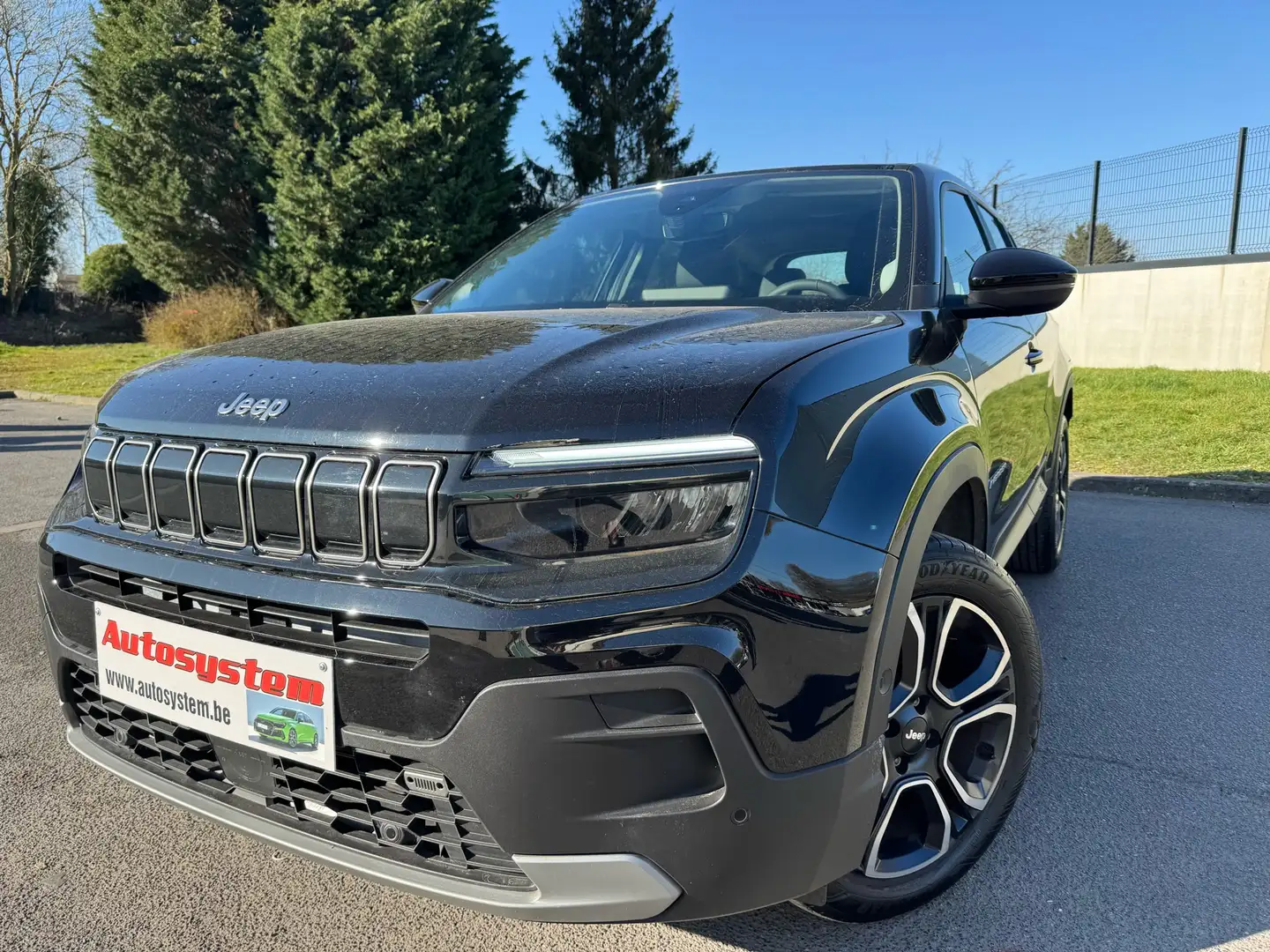 Jeep Avenger 1.2 Turbo Altitude*16250Kilométres!!!Carpass* Noir - 1