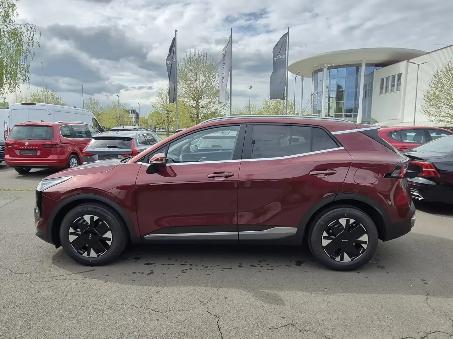 Kia Sportage 1,6 TGDI Silber LP: 38.190 Bei Kia-Leasing: 29.000 Rot - 2