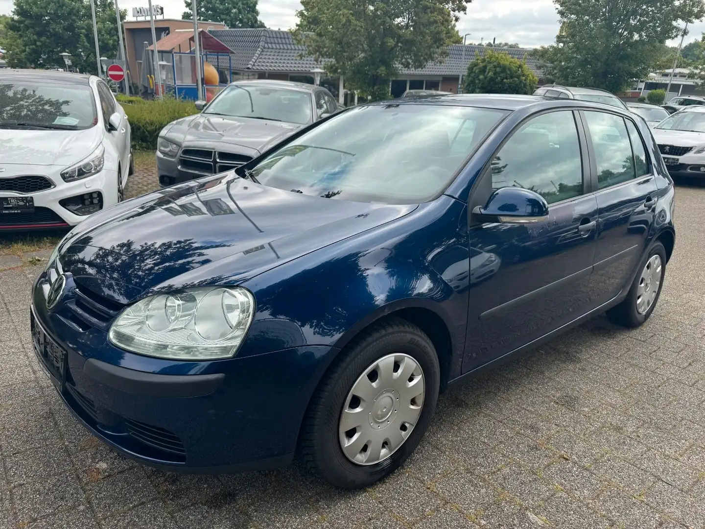 Volkswagen Golf 1.4 Trendline Bleu - 2