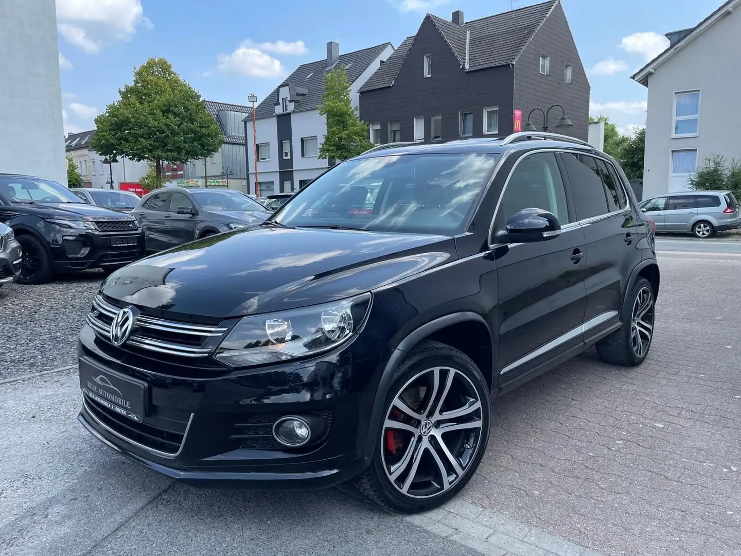 Volkswagen Tiguan R-Line BMT 2.Hand*Panorama*Alcantara Noir - 1