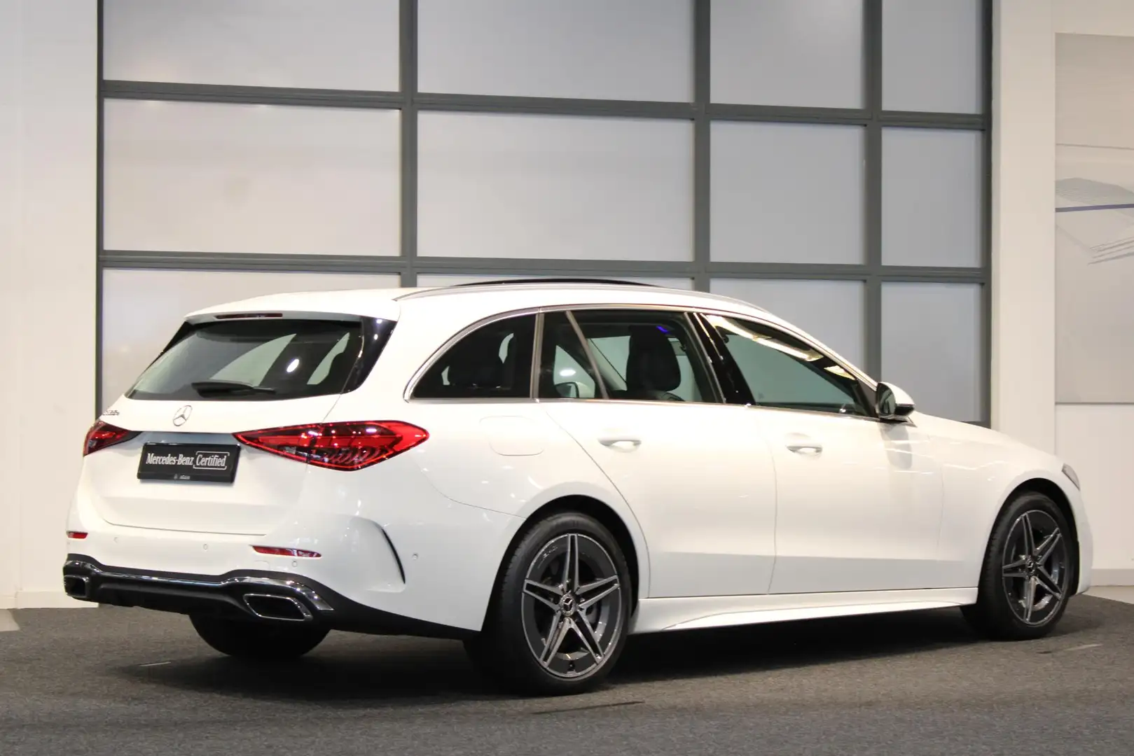Mercedes-Benz C 300 Estate e AMG Line Wit - 2