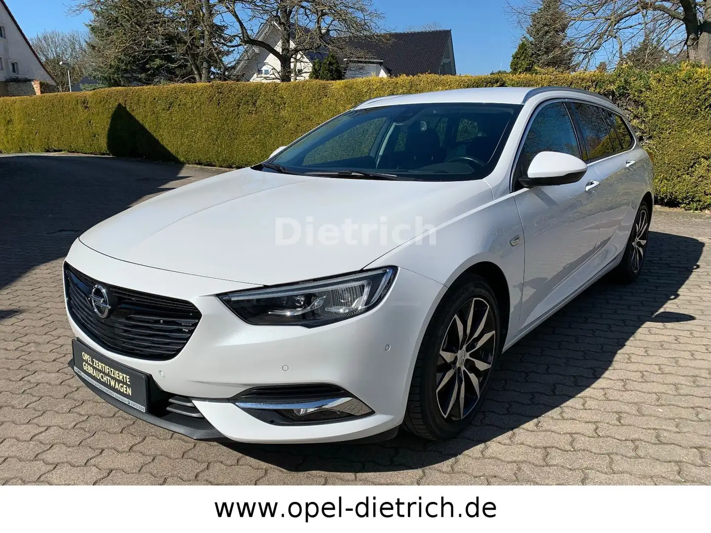 Opel Insignia B Sports Tourer Business Innovation 1.5 Weiß - 1