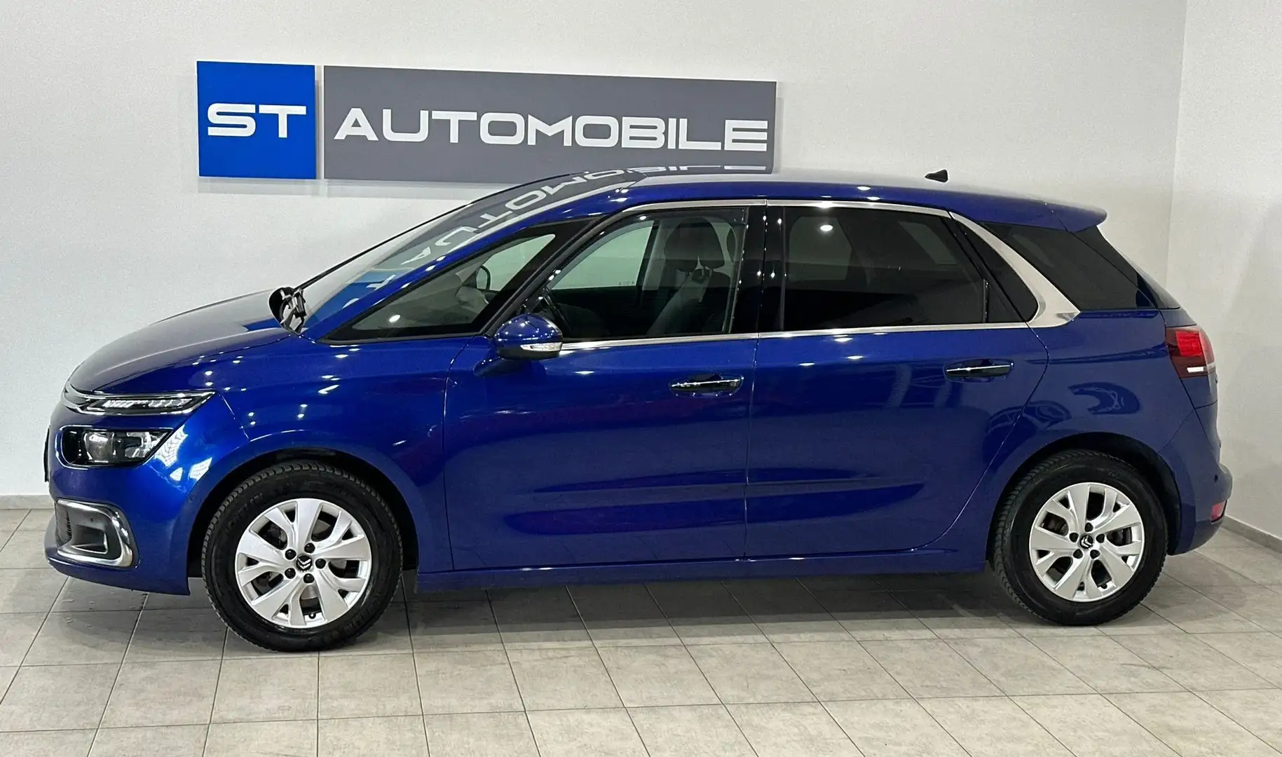 Citroen C4 Picasso Shine // NAVI // KAMERA // AHK // SITZHEIZUNG // Blau - 2