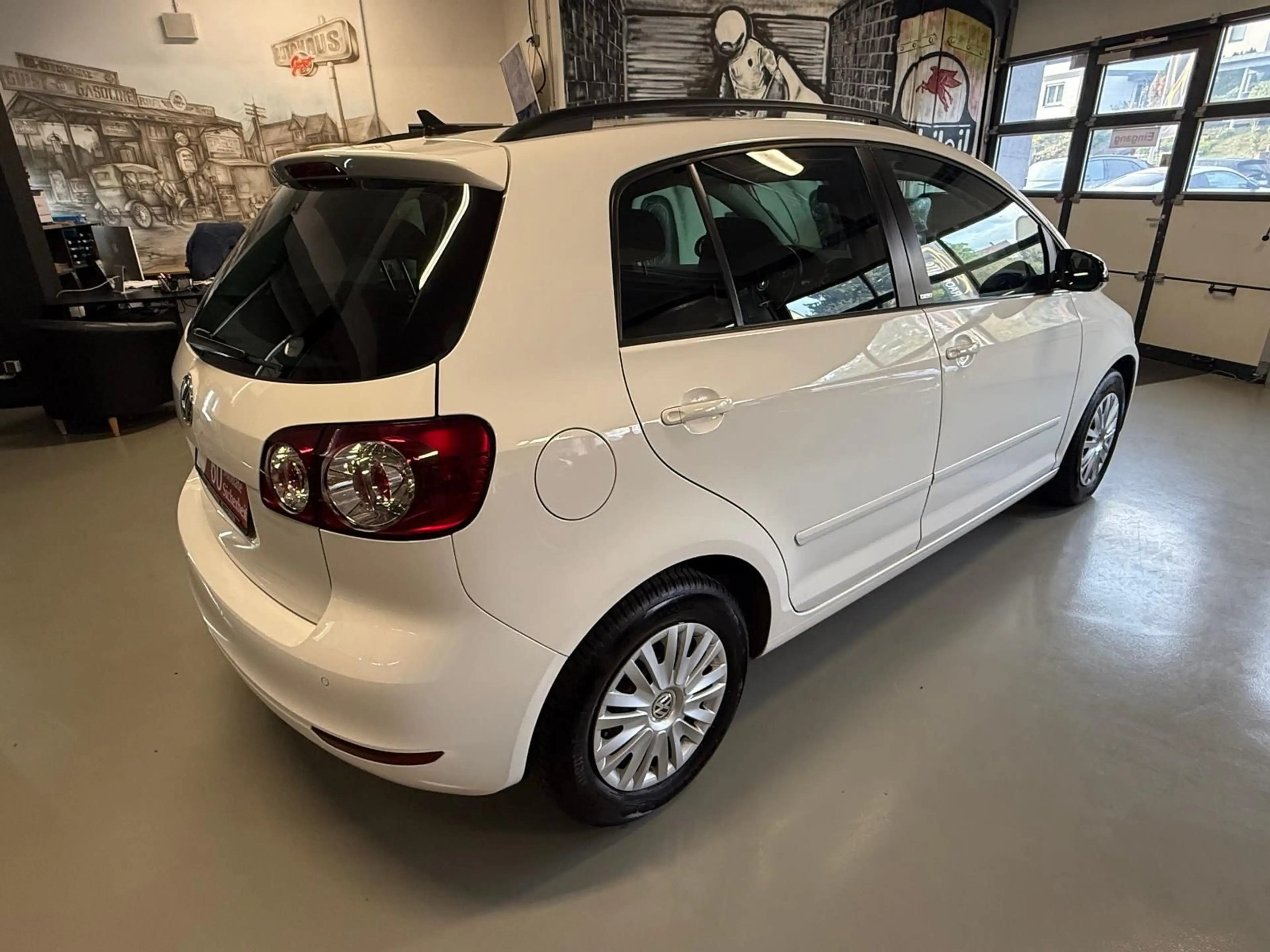 Volkswagen Golf Plus 1.4 TSI Style NAVI PDC SITZHEIZUNG — photo 6