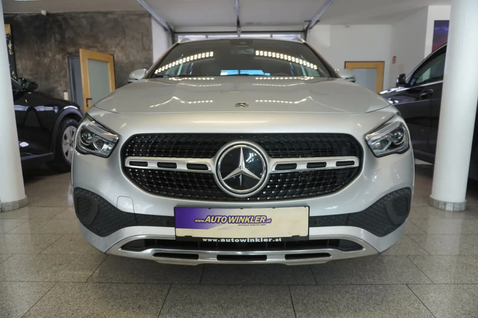 Mercedes-Benz GLA 250 250e PHEV Aut. Navi/Kamera/LED Silber - 2