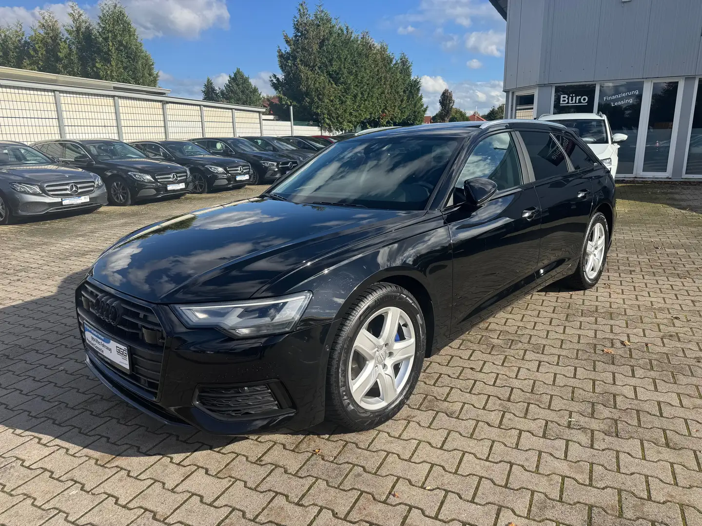 Audi A6 Avant 40 TDI S-tronic Design *RFK *NAVI Schwarz - 1