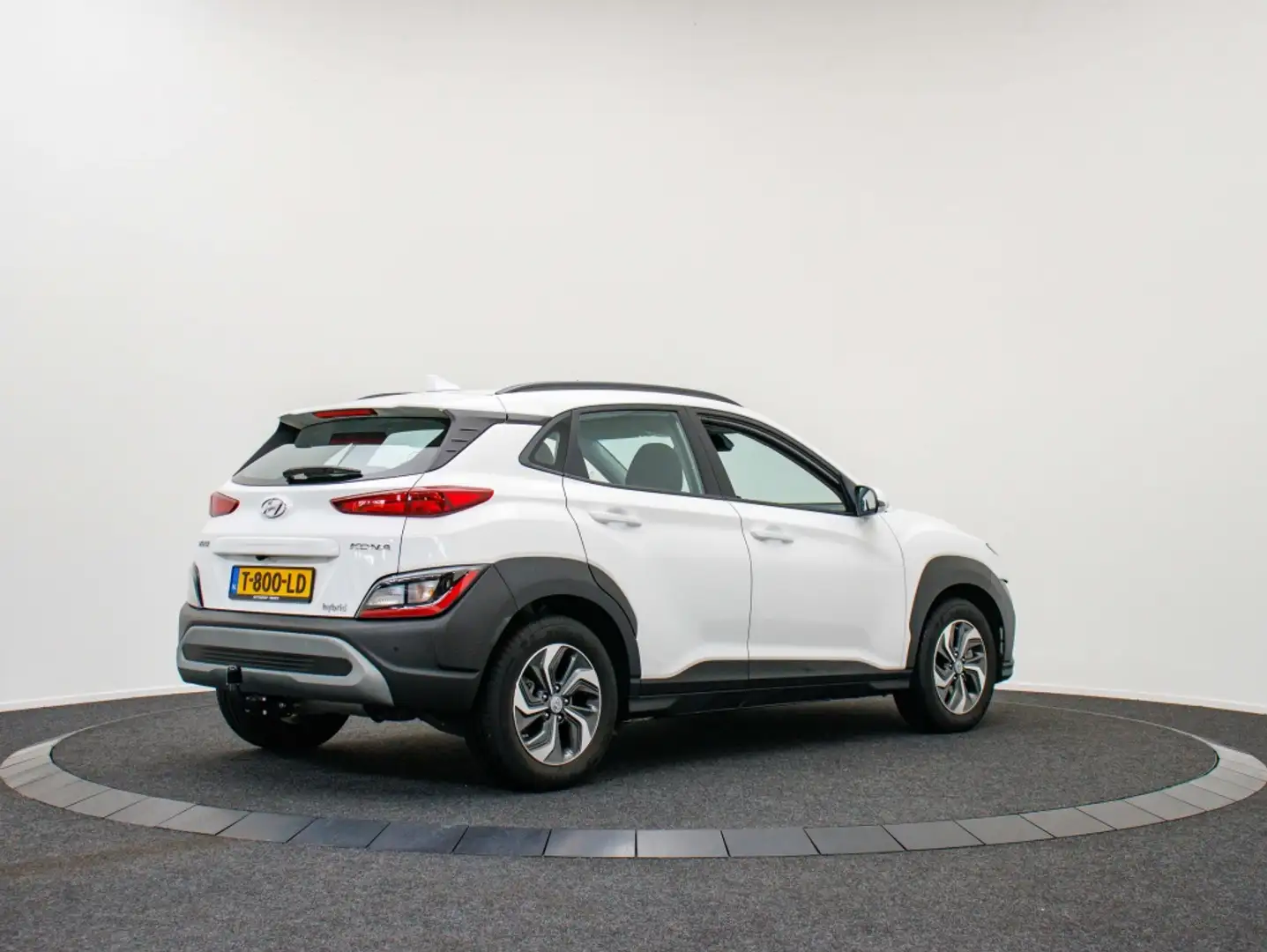 Hyundai KONA 1.6 GDI HEV Comfort Smart | Navigatie | Hybride! Wit - 2