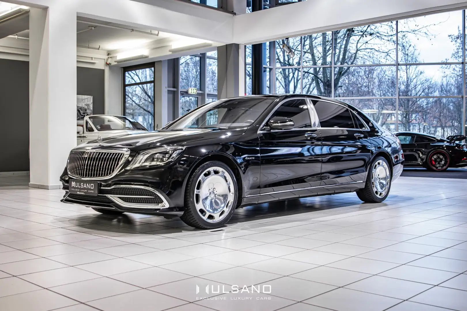 Mercedes-Benz S 560 Maybach EXECUTIVE CHAUF BURMESTER PANO 360 Černá - 1