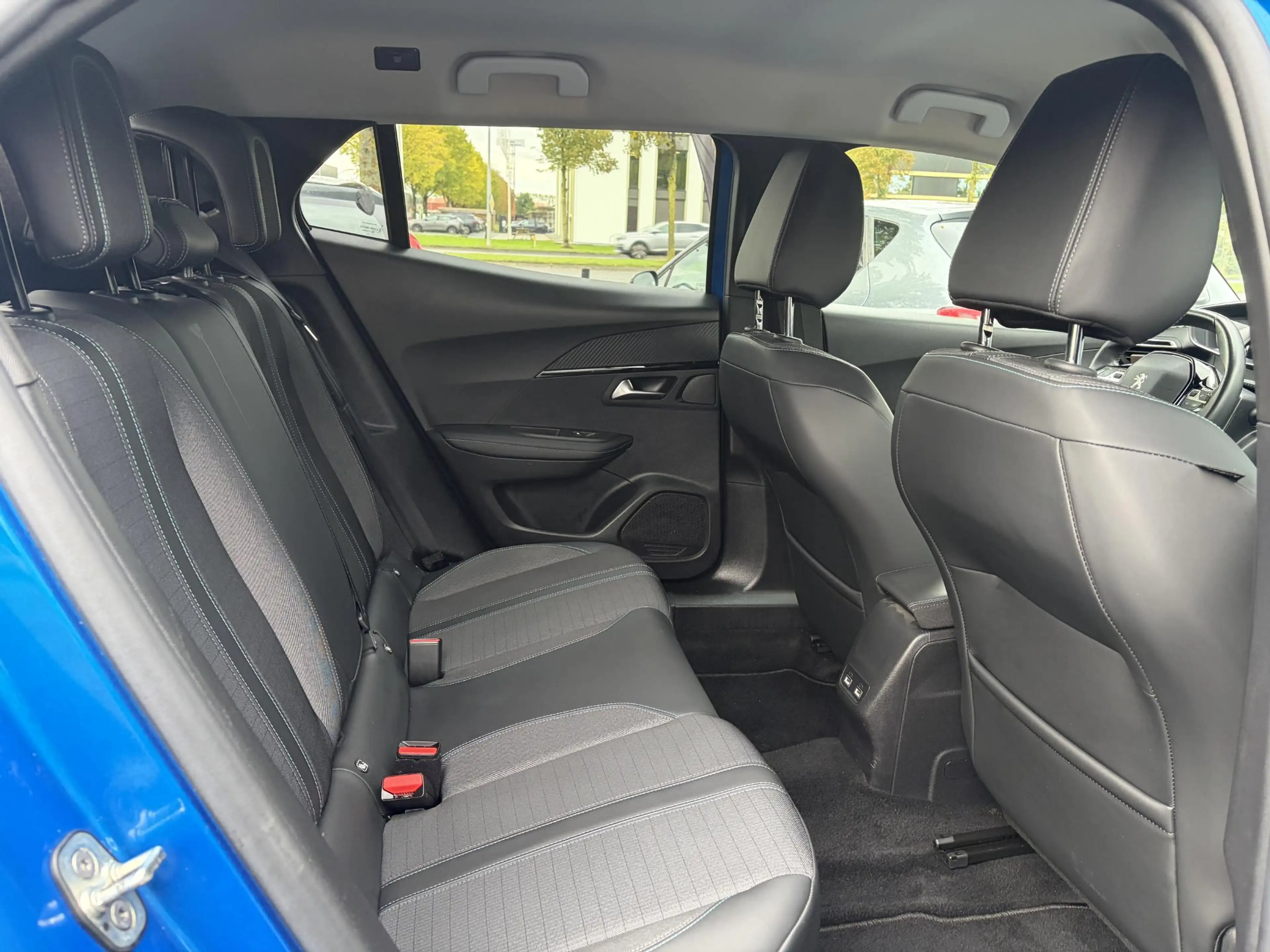 Peugeot 2008 1.2 PureTech Blue Lease Allure ✓2e Eigenaar✓360° C — photo 14
