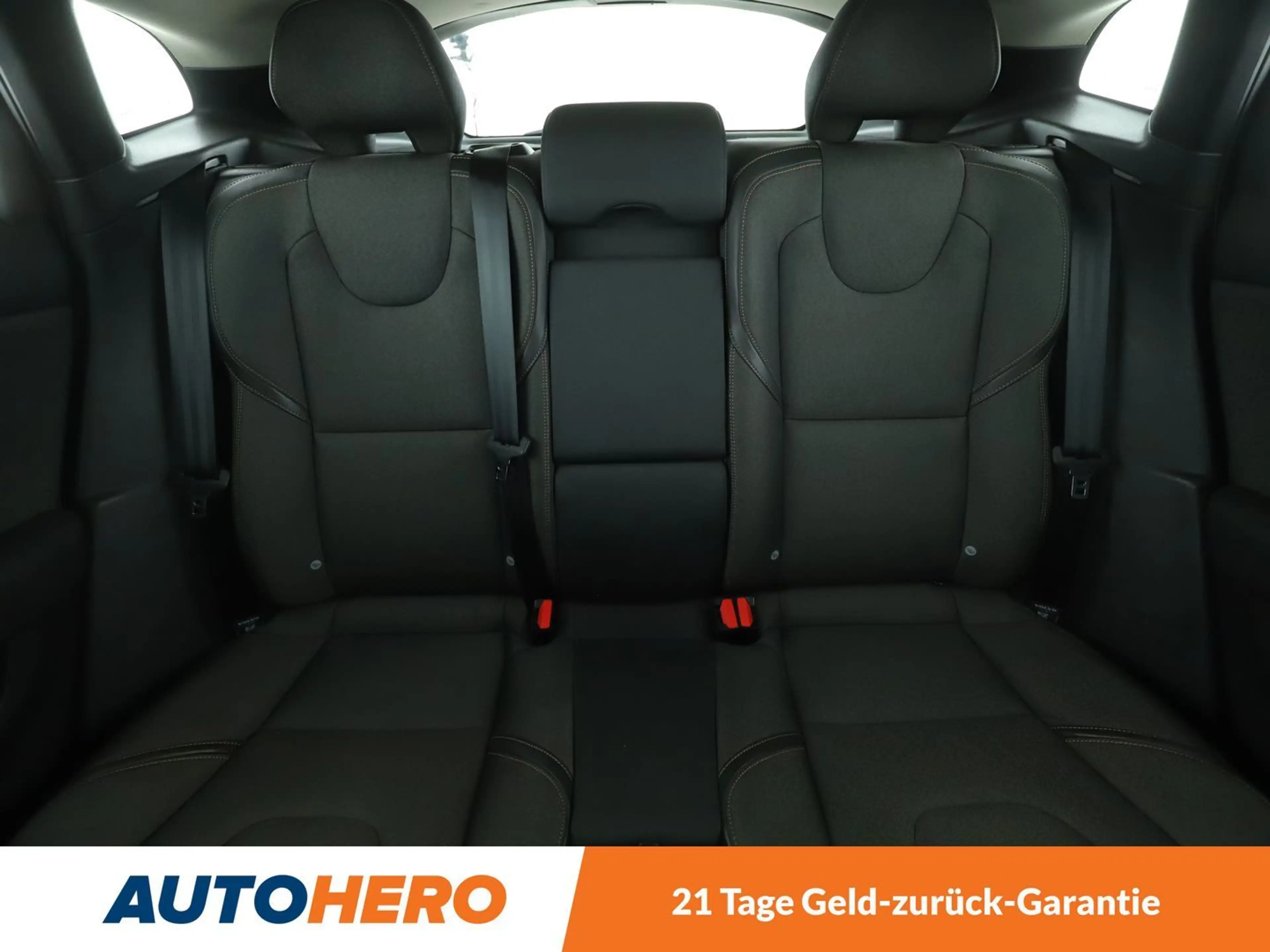 Volvo V40 Cross Country 2.0 D3 Plus*NAVI*LED*TEMPO*CAM*PDC*SHZ*KLIMA* — photo 15