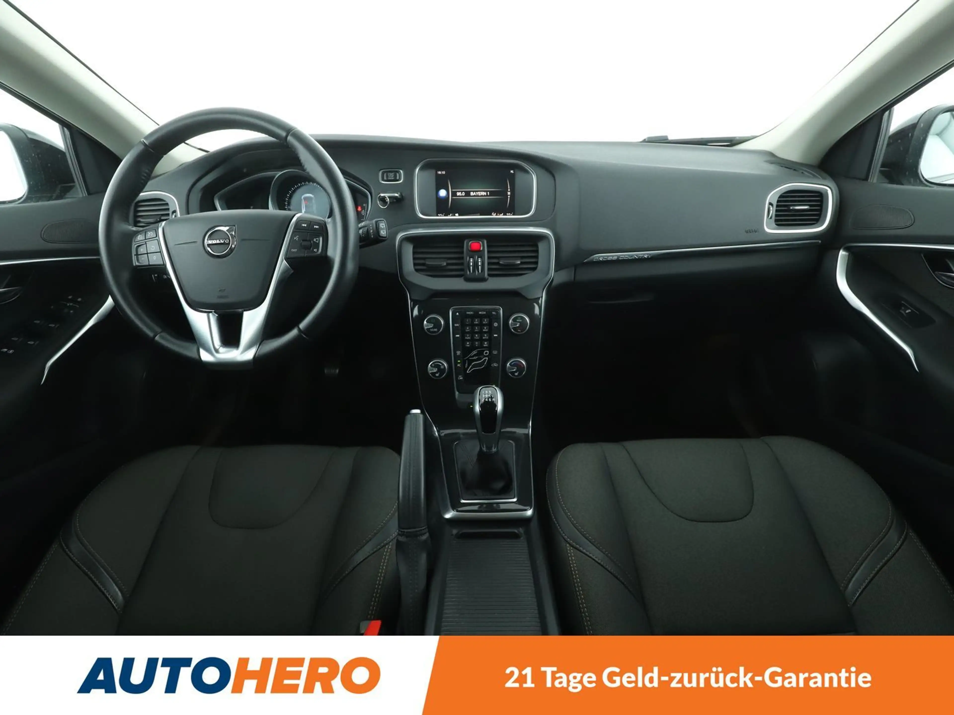 Volvo V40 Cross Country 2.0 D3 Plus*NAVI*LED*TEMPO*CAM*PDC*SHZ*KLIMA* — photo 12