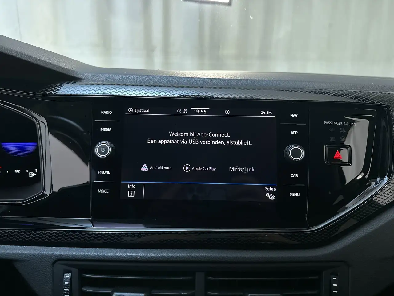 Volkswagen Polo 1.0 TSI Life Parkeersensoren Navigatie DAB+ App-Co, миниатюра 15