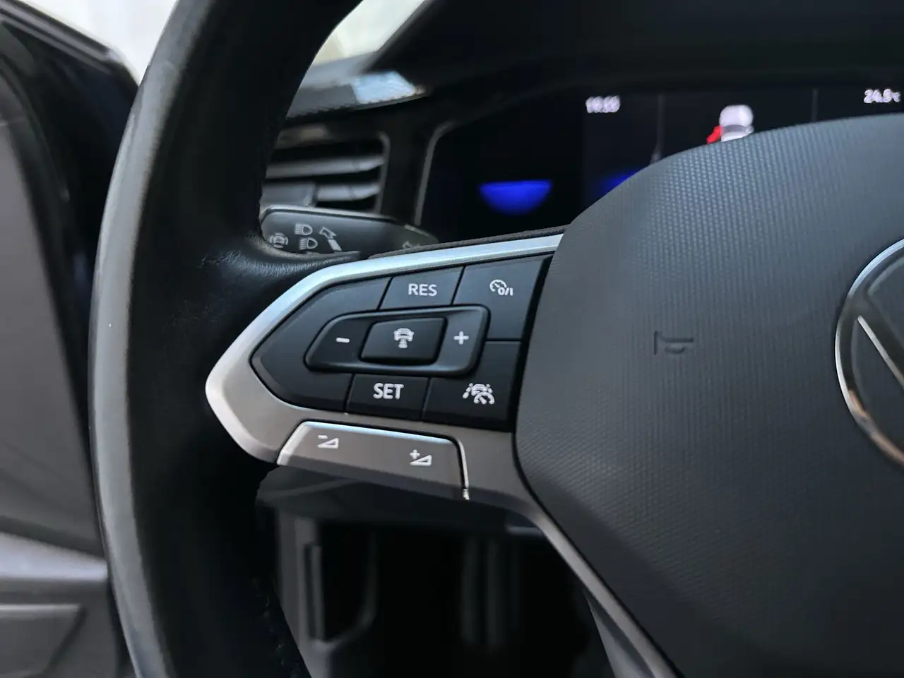Volkswagen Polo 1.0 TSI Life Parkeersensoren Navigatie DAB+ App-Co, миниатюра 23