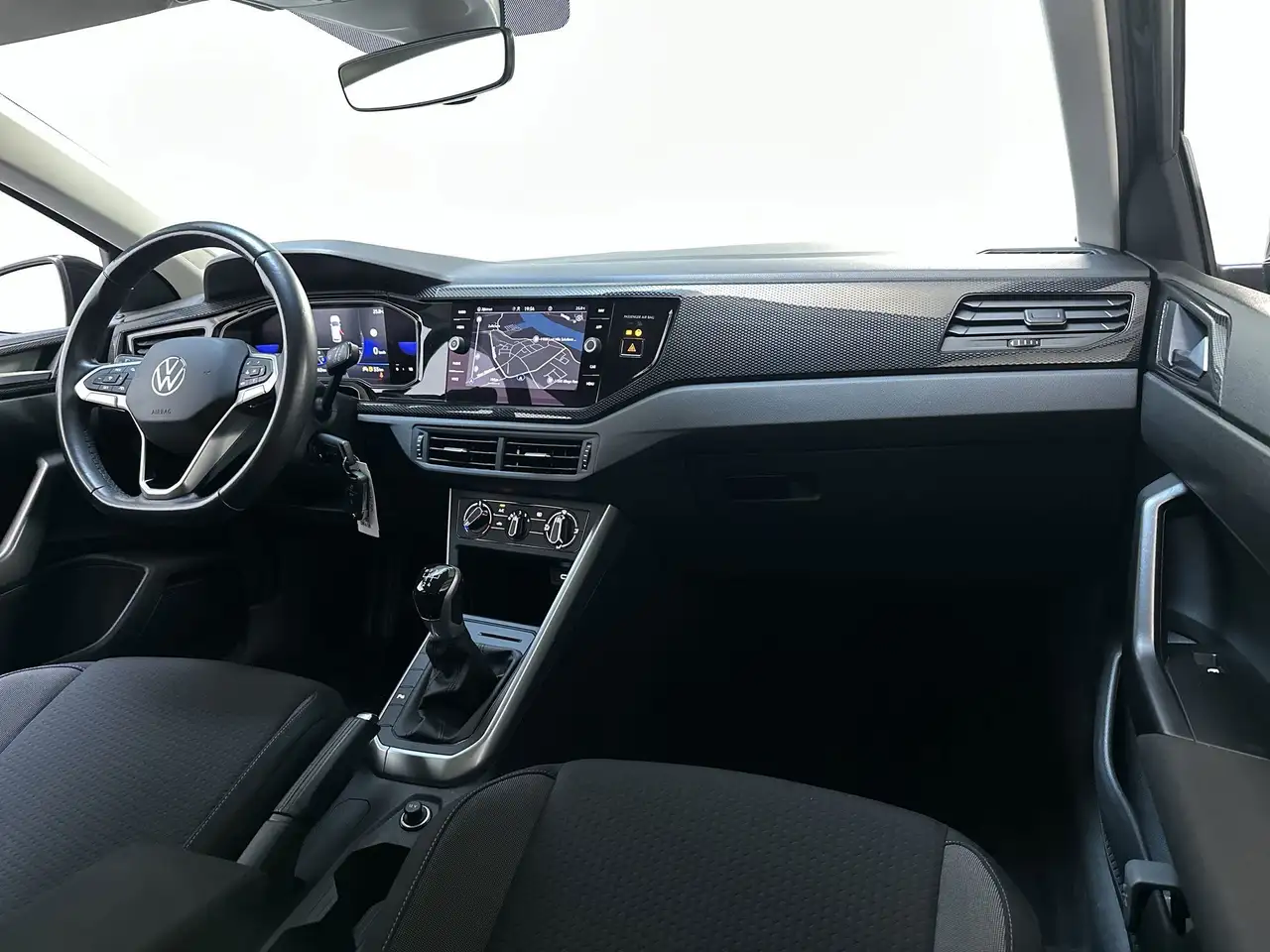 Volkswagen Polo 1.0 TSI Life Parkeersensoren Navigatie DAB+ App-Co, миниатюра 2