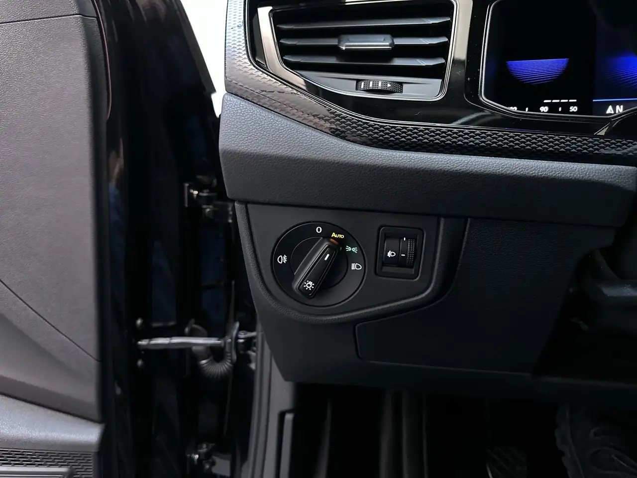 Volkswagen Polo 1.0 TSI Life Parkeersensoren Navigatie DAB+ App-Co, миниатюра 24