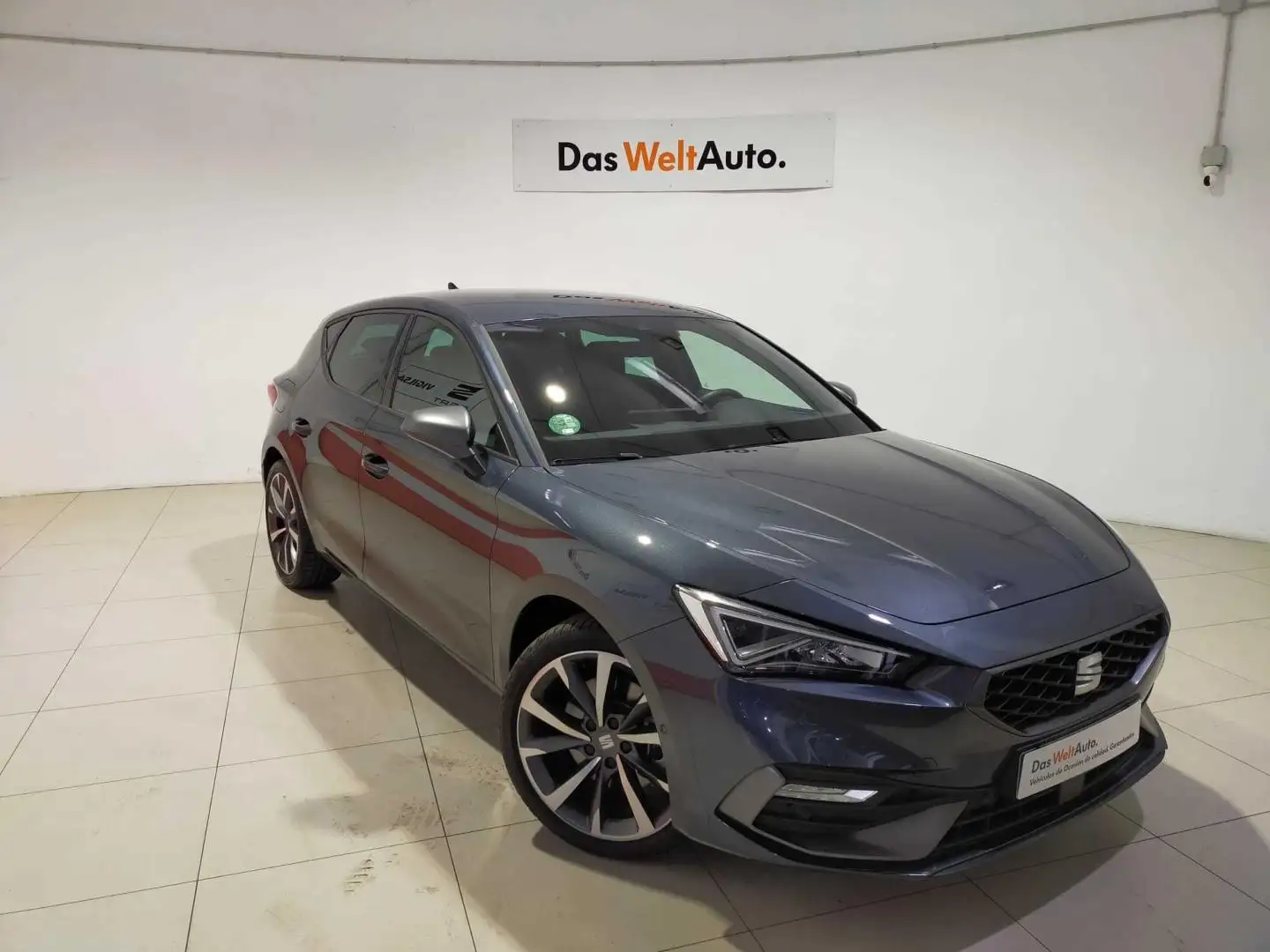 SEAT Leon Nuevo  1.5 TSI e-Hybrid 150kW DSG-6 FR XM Azul - 1