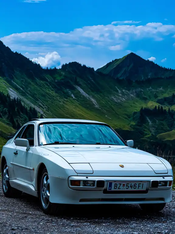 Porsche 944 1985 из Европы — купить под ключ