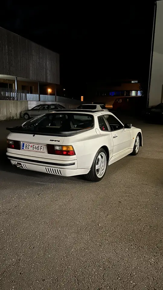 Porsche 944, foto 3