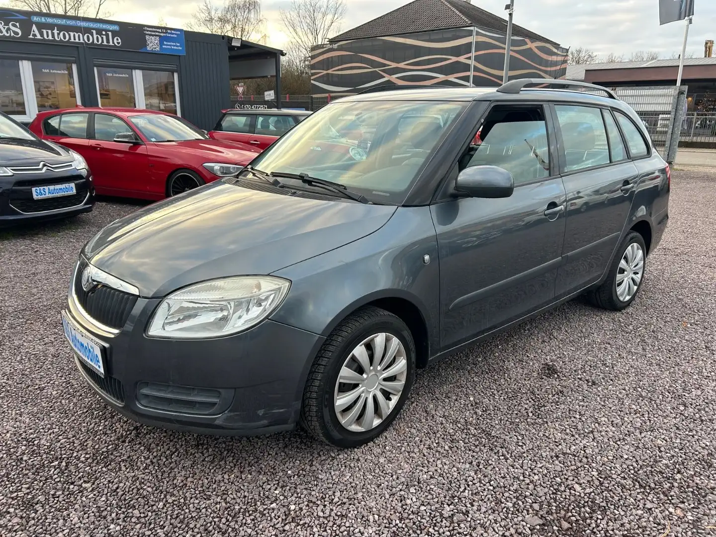 Skoda Fabia Combi Ambiente *Klima* TÜV 11/27 * Grau - 1