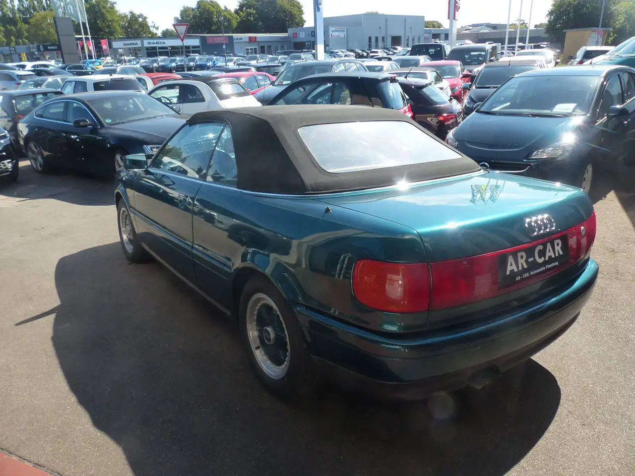 Audi Cabriolet 80 Cabriolet 2,3 E Benzin Oldtimer Leder Radio CD Schaltgetriebe 5 Gang Sitzheizung Lederlenkrad HU/AU NEU TÜV 2 Hand, foto 5