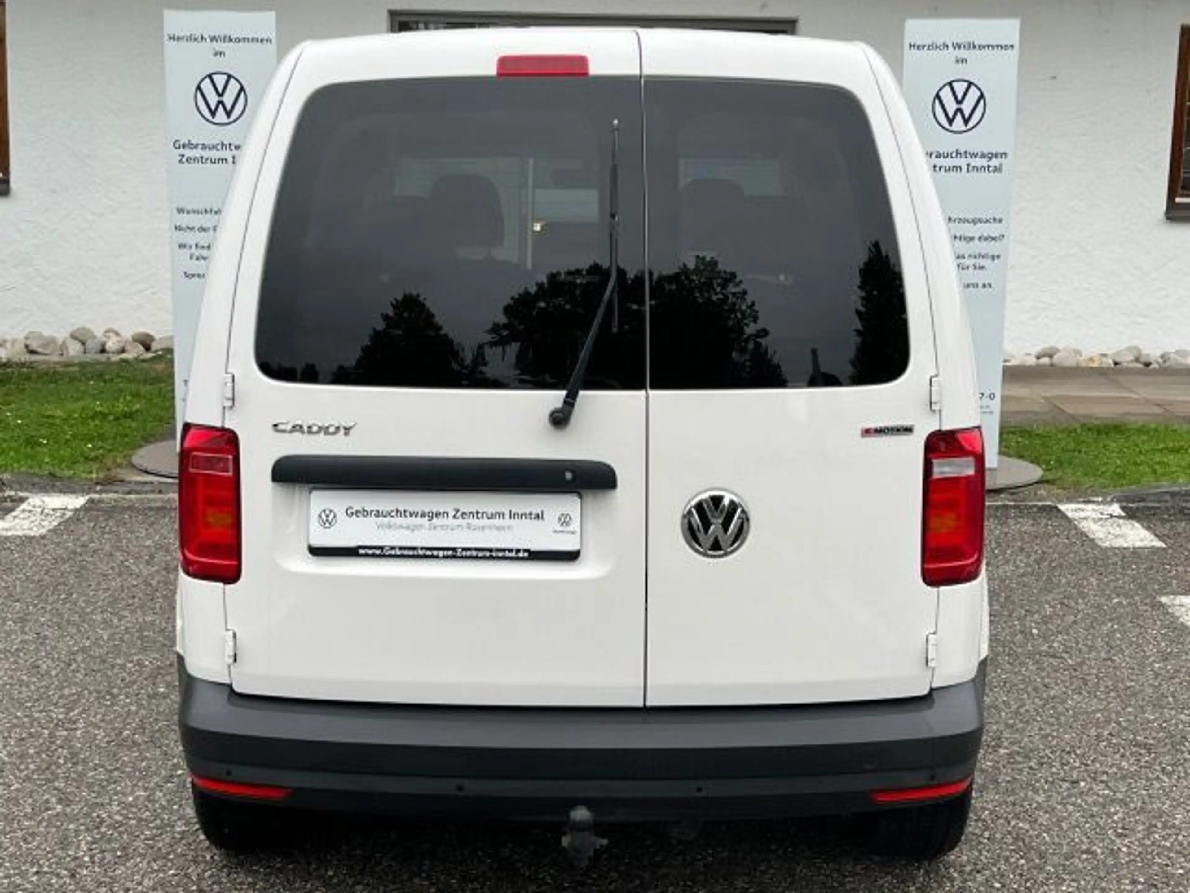 Volkswagen Caddy 2,0 TDI 4Motion (Navi+Klima+AHK) — photo 6