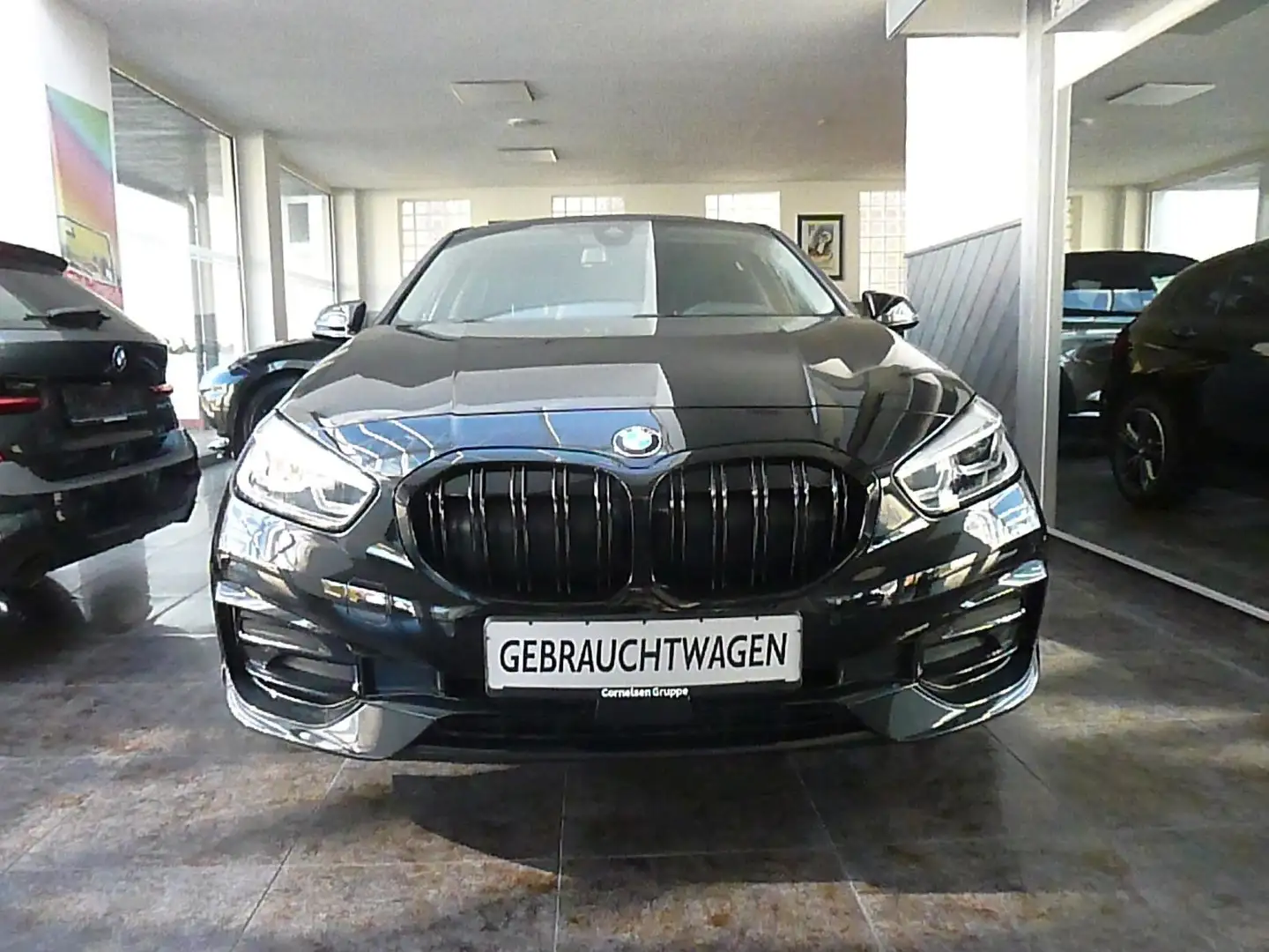 BMW 120 d xDrive Aut. Sport-Line *Kamera*Anhängkuppl* Negru - 2