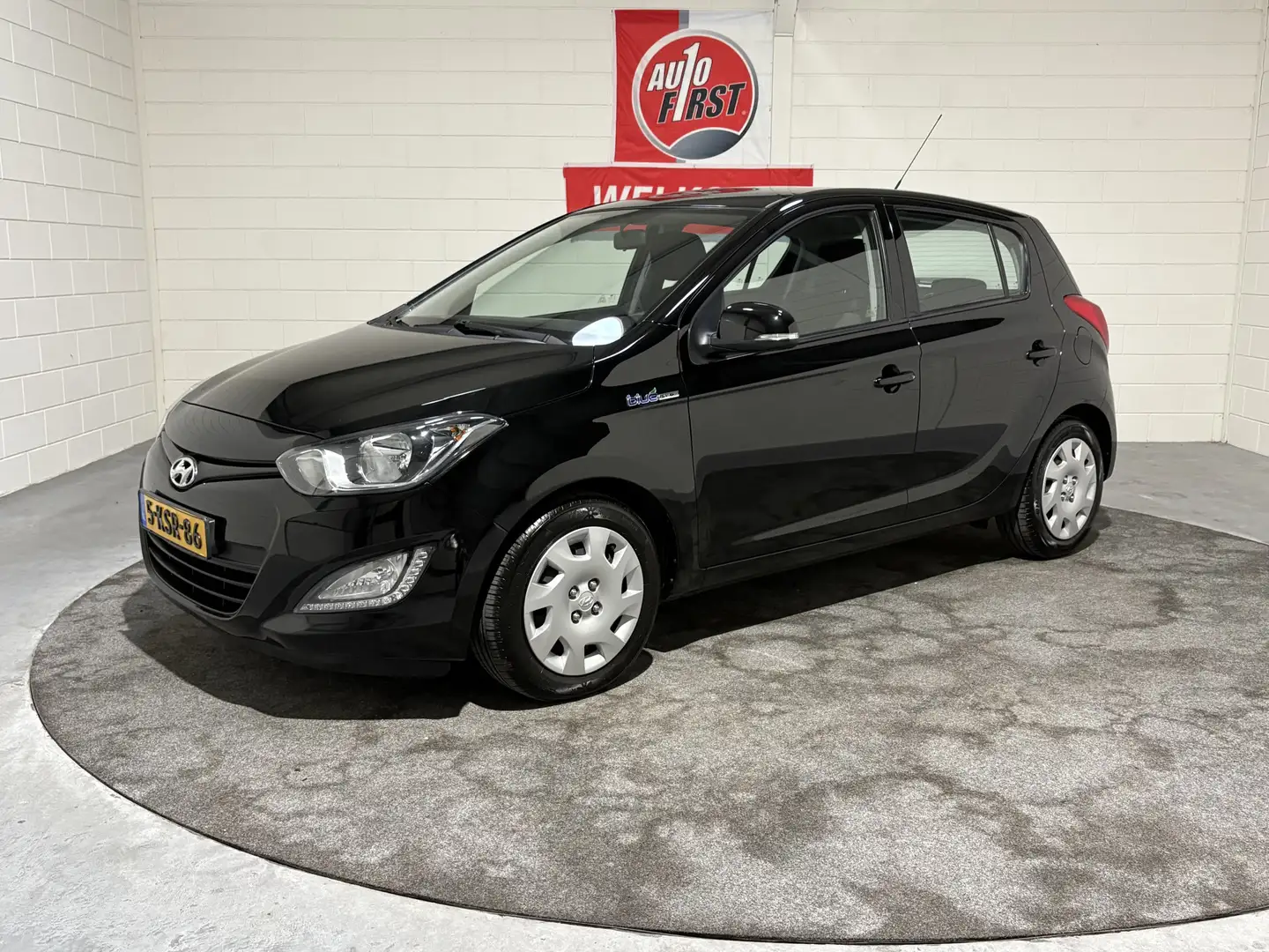 Hyundai i20 1.2i i-Motion, 1e eigenaar, Volledig dealer onderh Nero - 1
