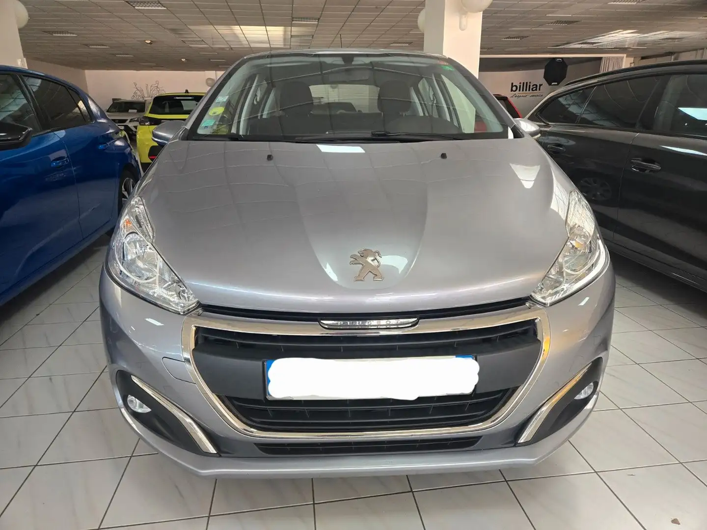 Peugeot 208 1.5 HDI Klima Navi  LKW Euro 6 Grau - 2